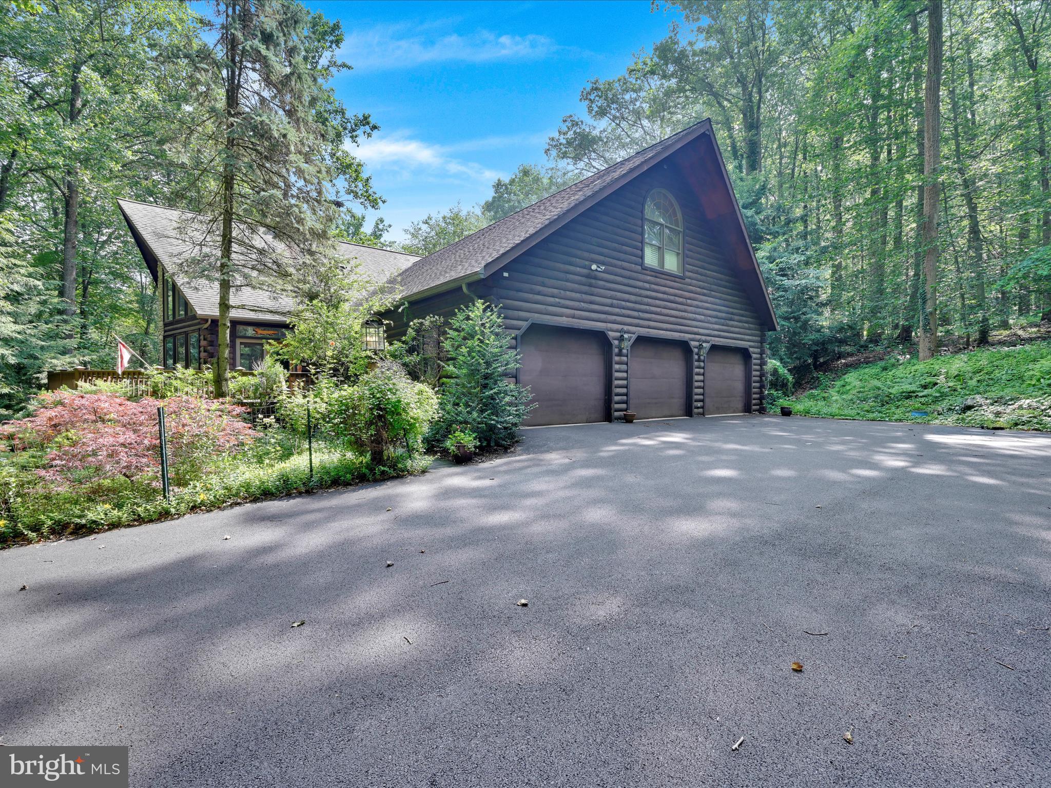 SPRING HILL ACRES - Residential