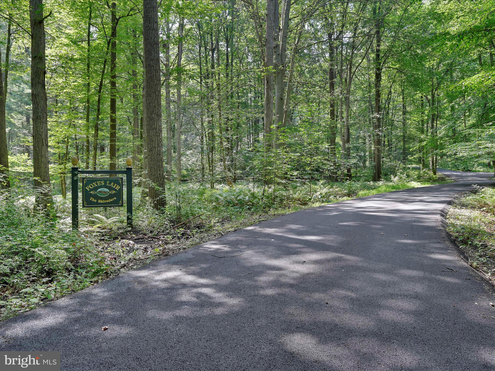 SPRING HILL ACRES - Residential