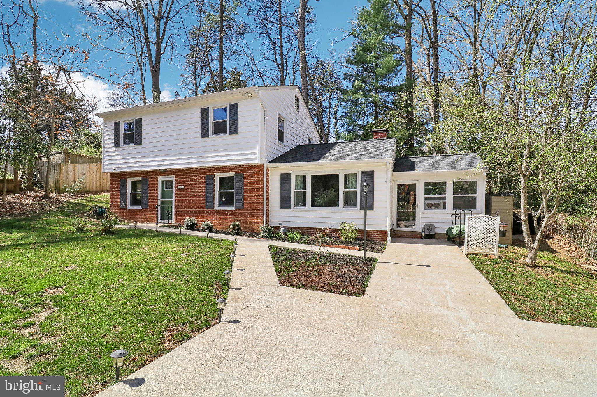 211 WILDERNESS LANE