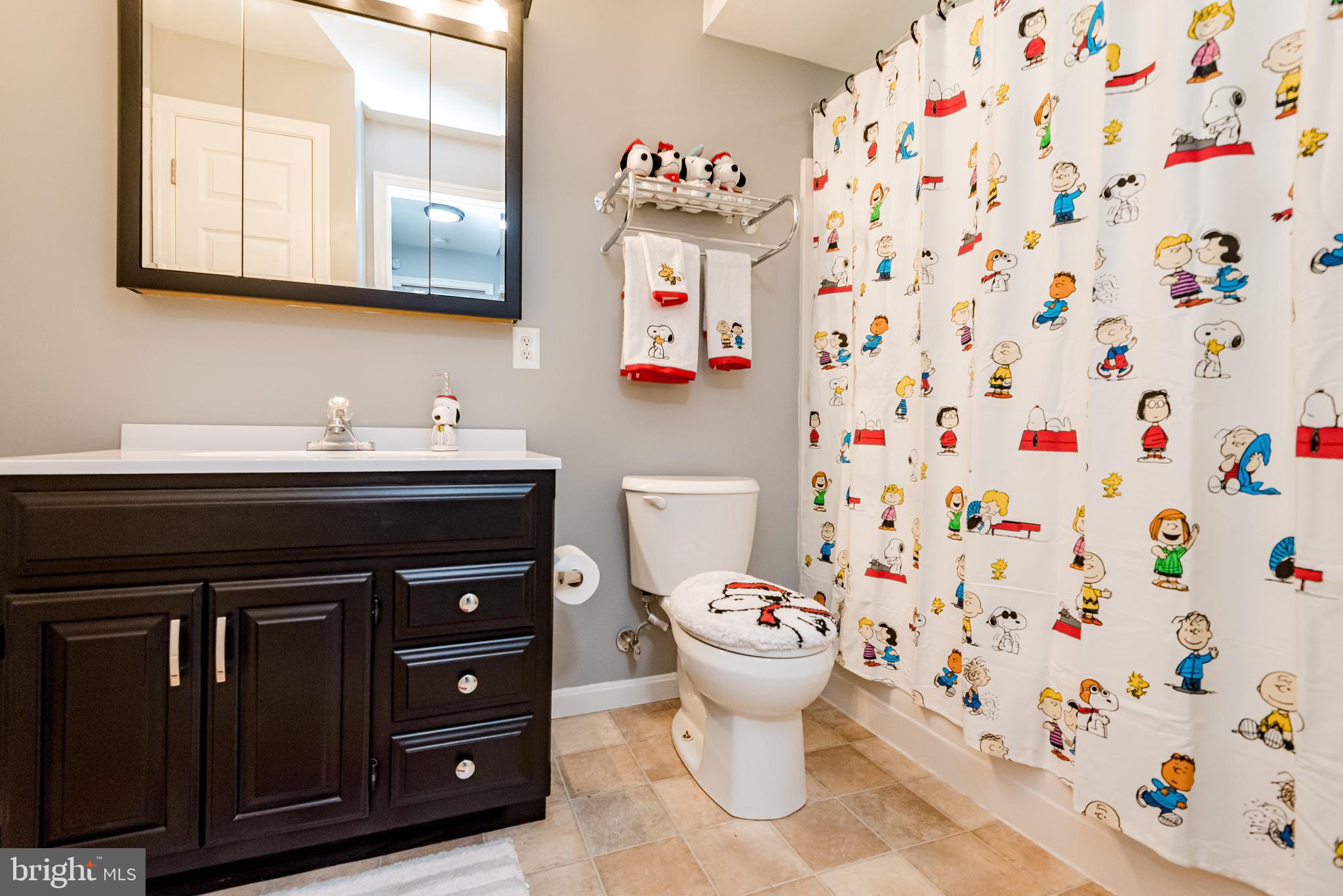 FARMINGTON VILLAGE - Residential