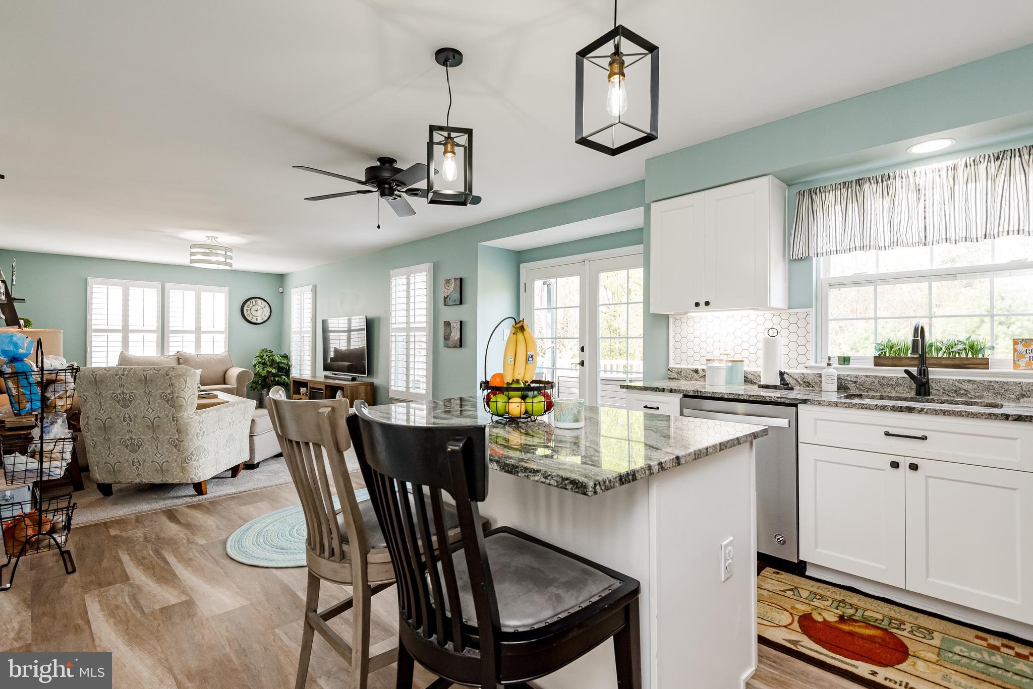 FARMINGTON VILLAGE - Residential