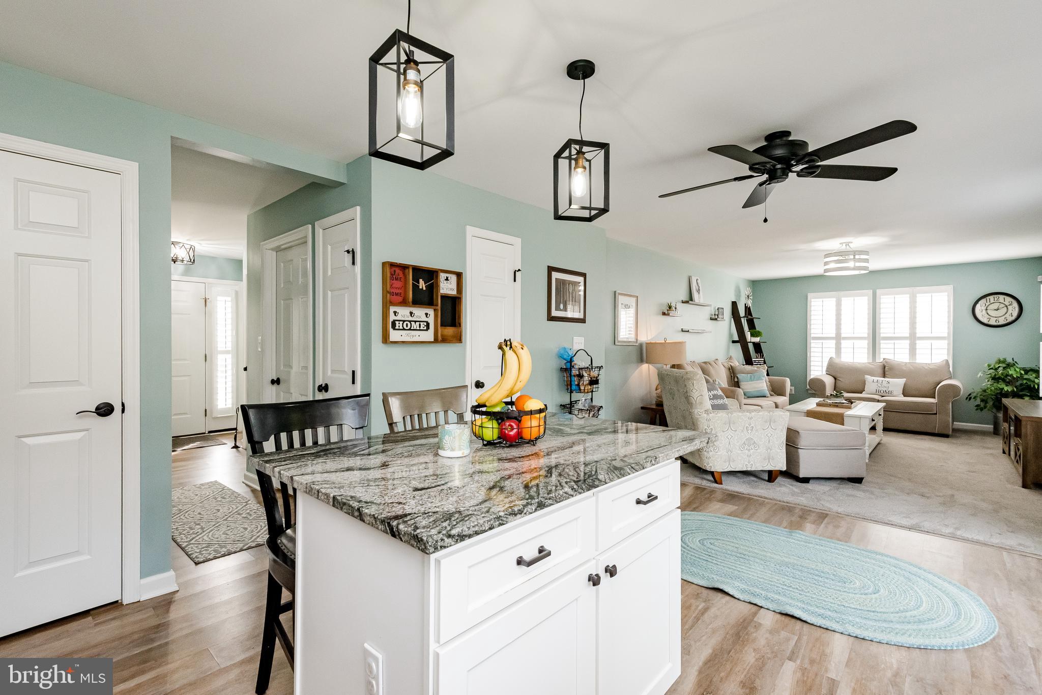 FARMINGTON VILLAGE - Residential