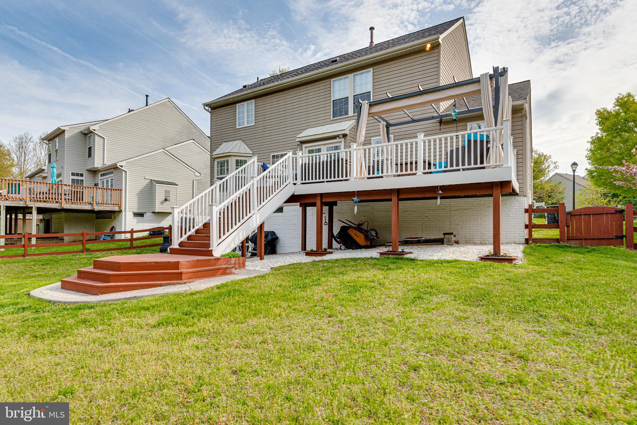 FARMINGTON VILLAGE - Residential