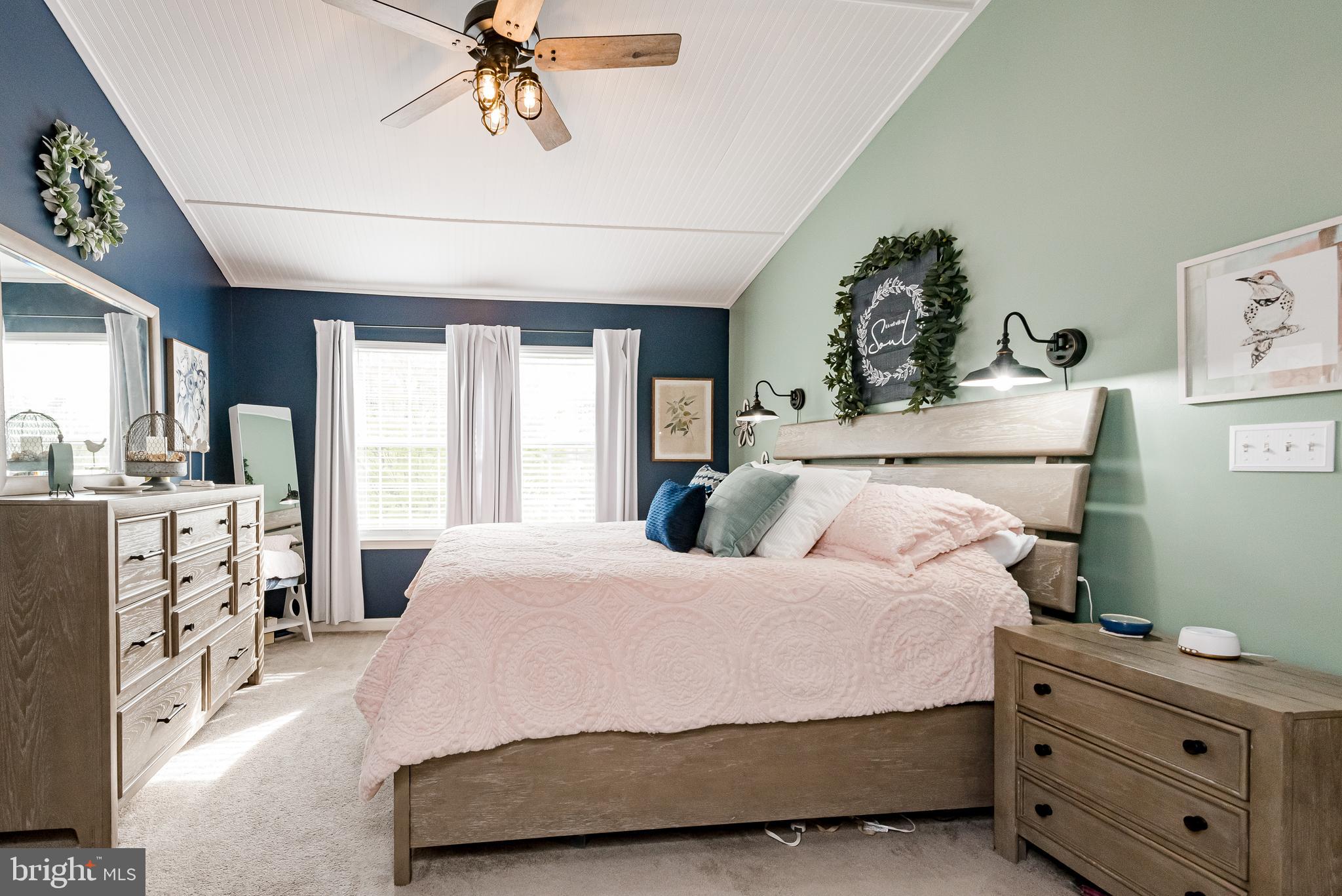 FARMINGTON VILLAGE - Residential