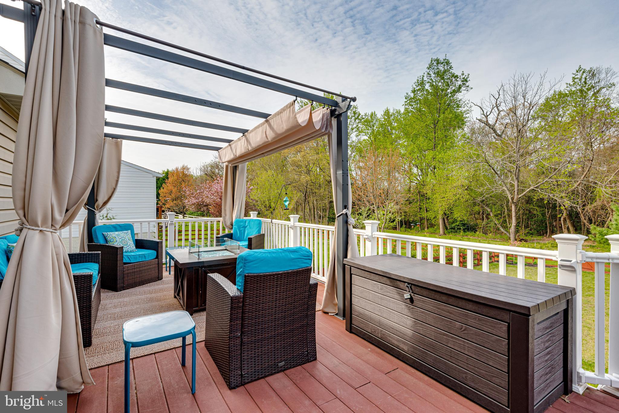 FARMINGTON VILLAGE - Residential