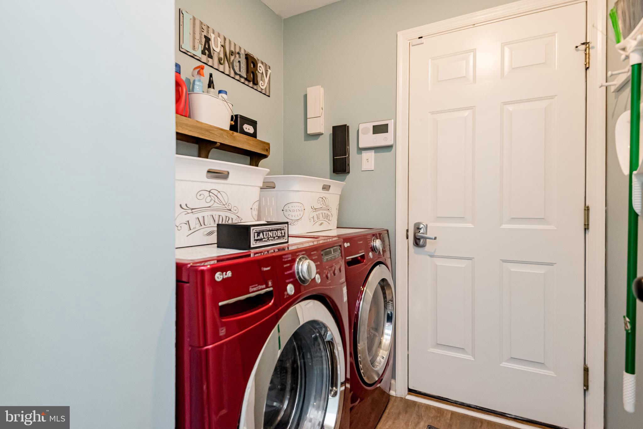 FARMINGTON VILLAGE - Residential