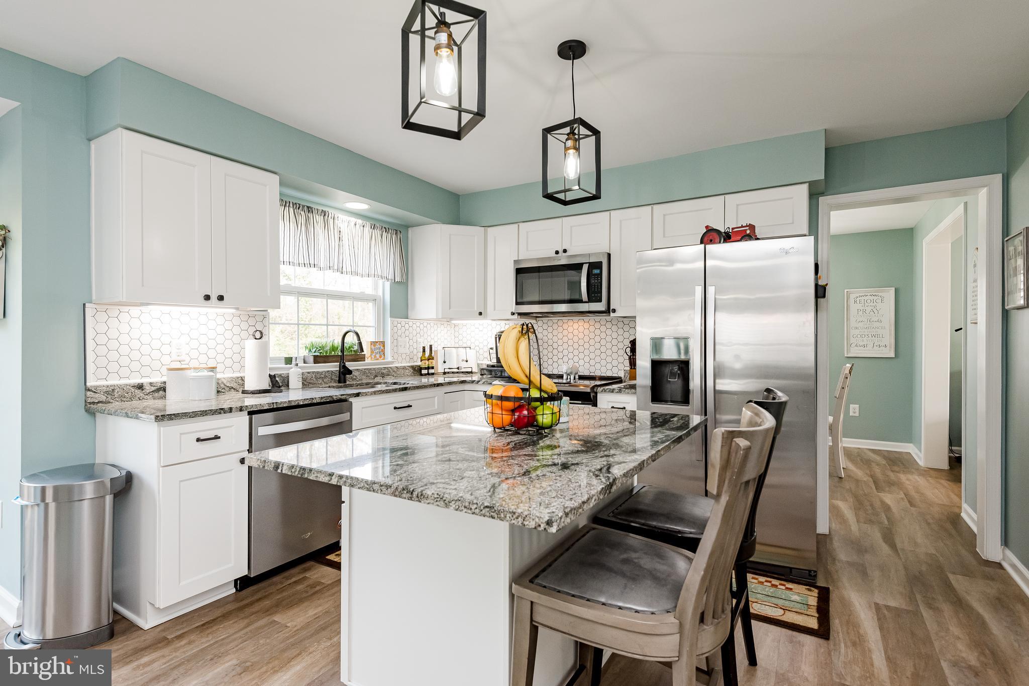 FARMINGTON VILLAGE - Residential