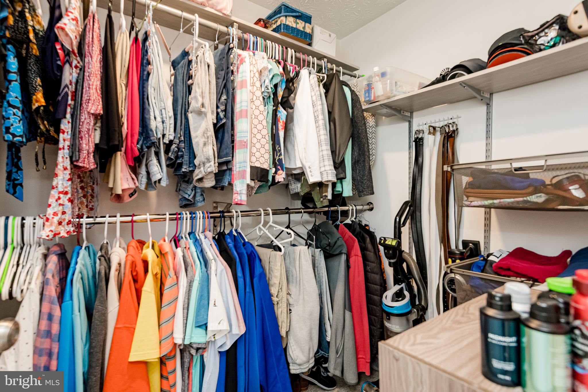 FARMINGTON VILLAGE - Residential