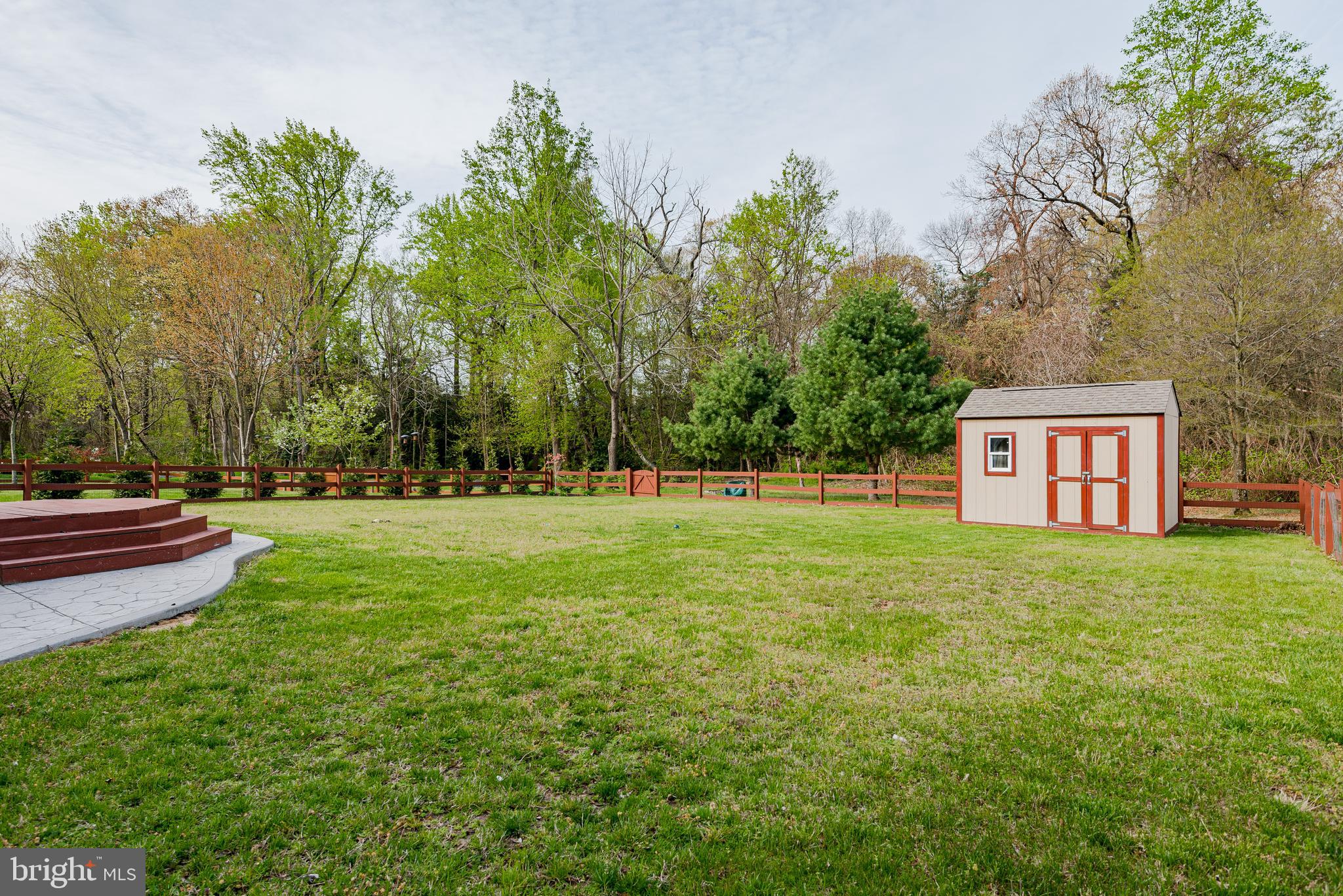 FARMINGTON VILLAGE - Residential