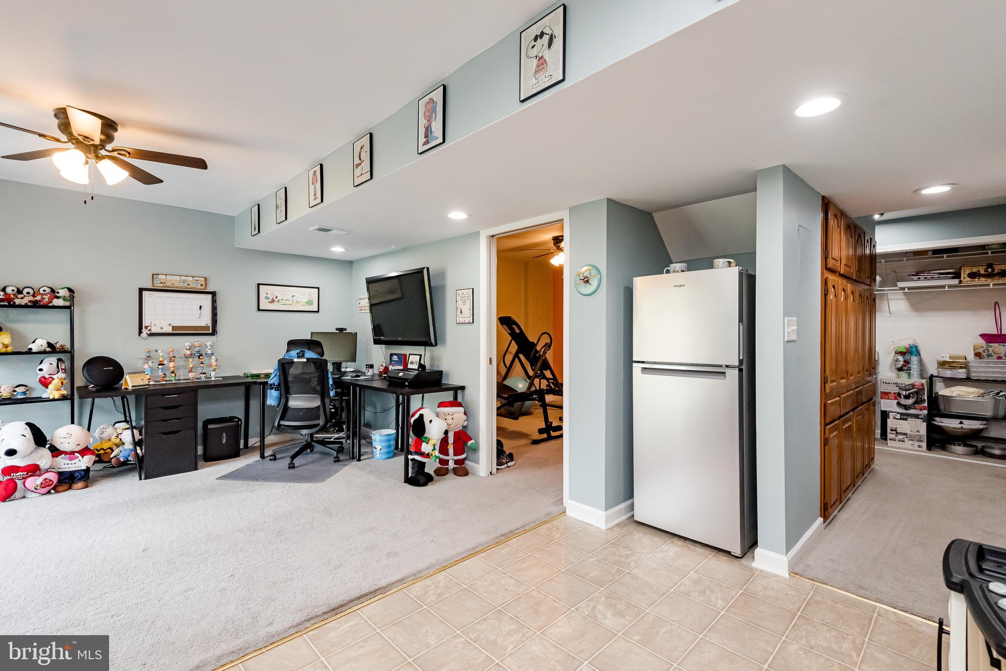 FARMINGTON VILLAGE - Residential