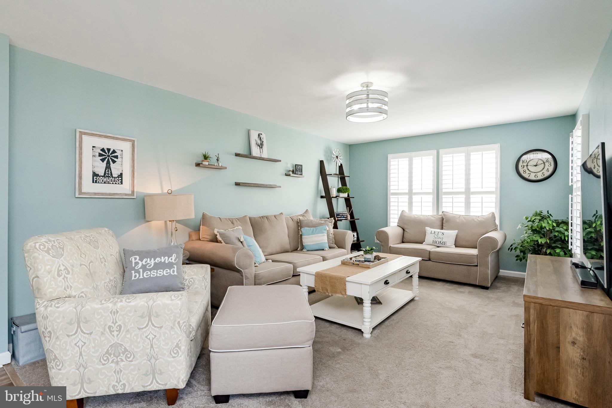 FARMINGTON VILLAGE - Residential