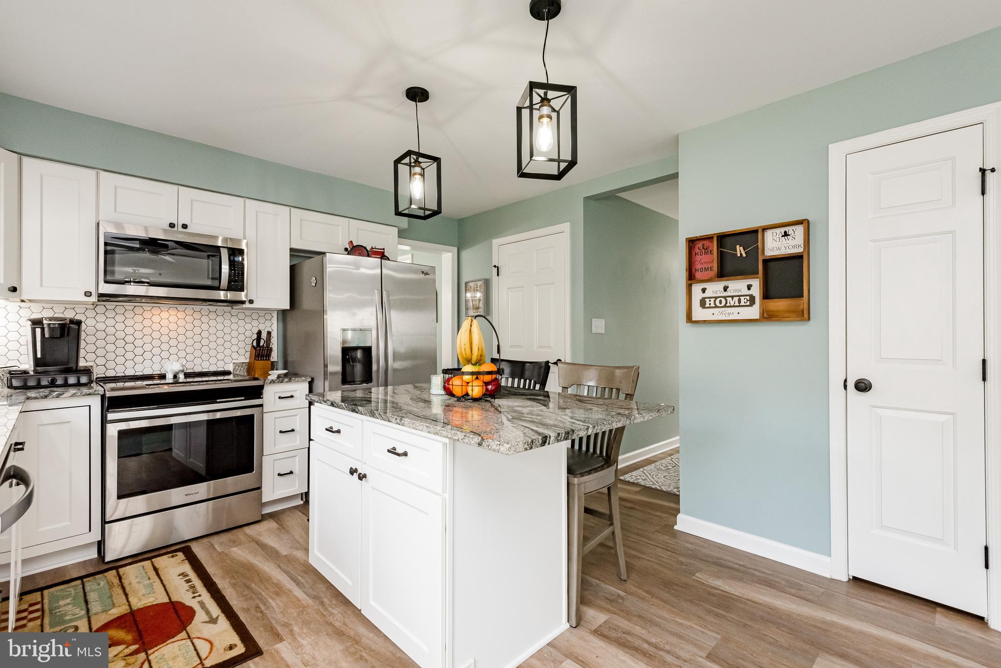 FARMINGTON VILLAGE - Residential