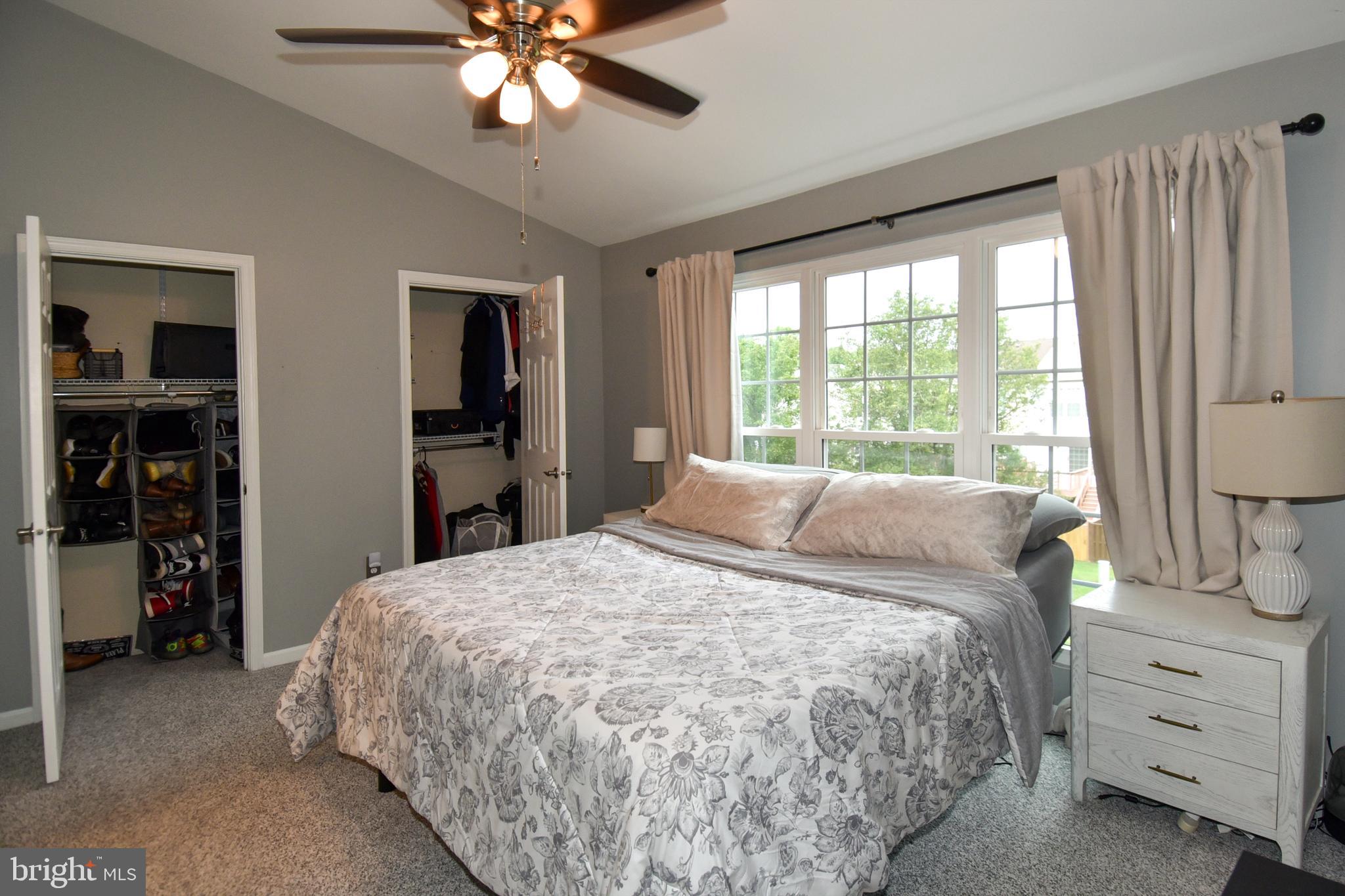 GROVETON WOODS - Residential