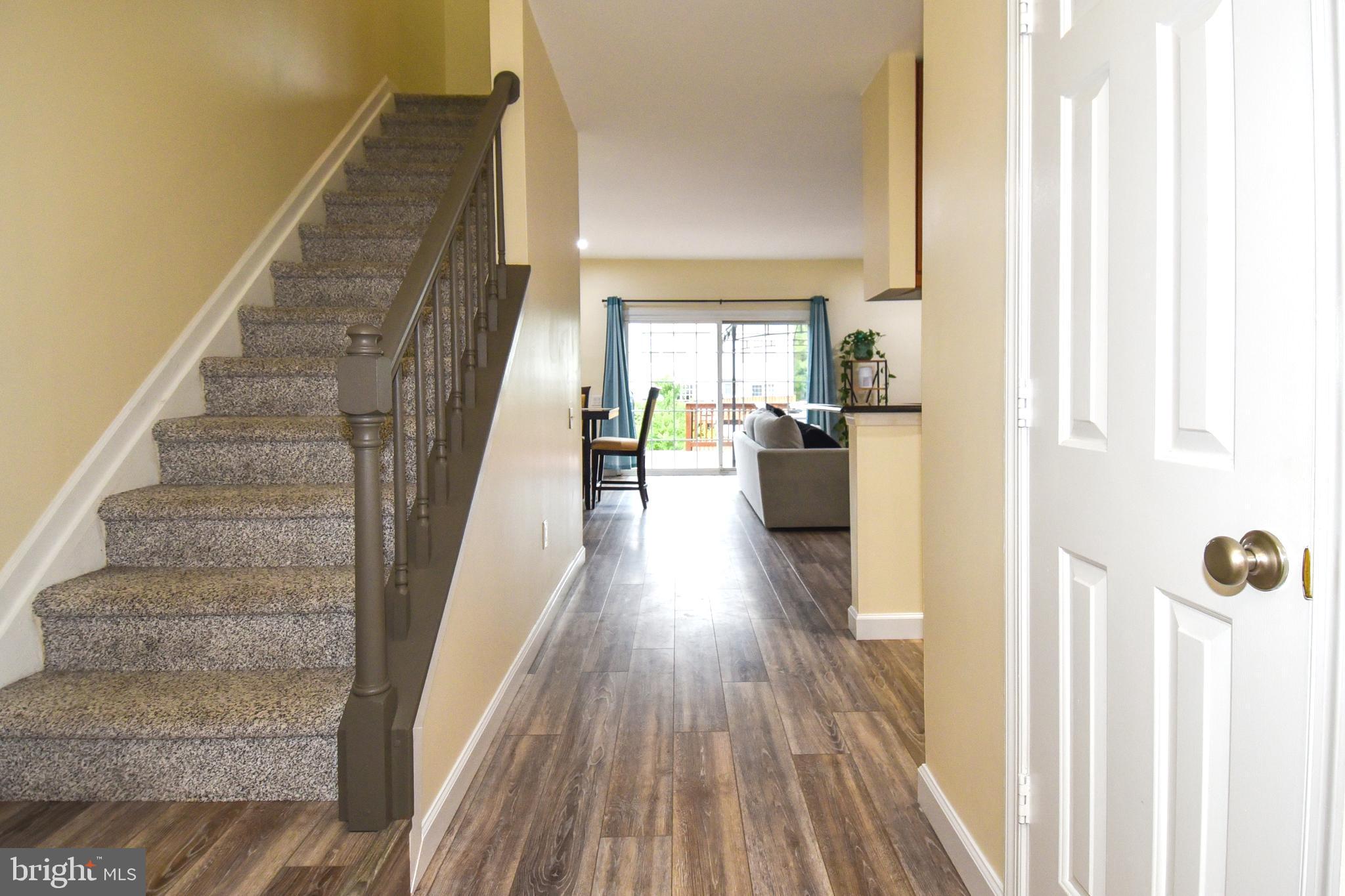 GROVETON WOODS - Residential