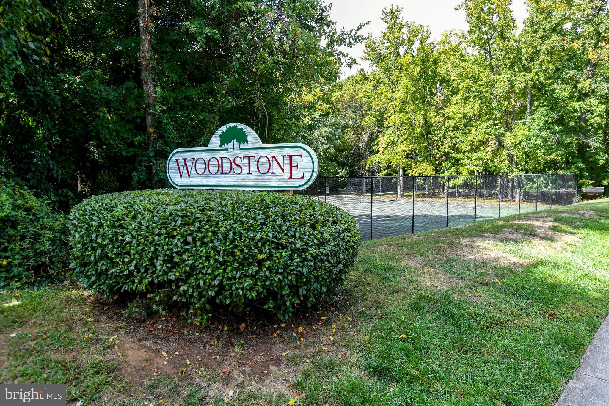 GROVETON WOODS - Residential