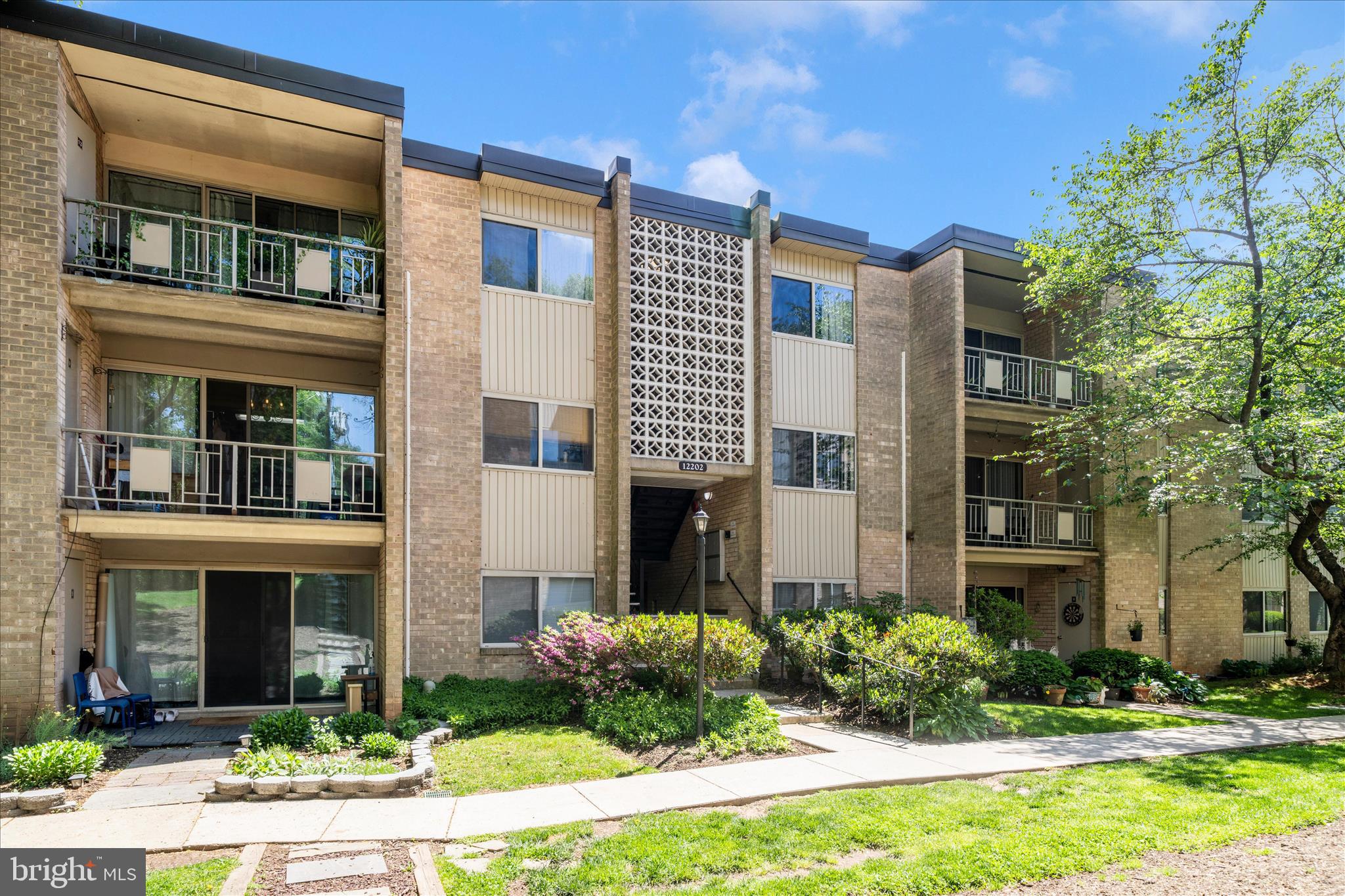 BETHESDA PARK - Residential