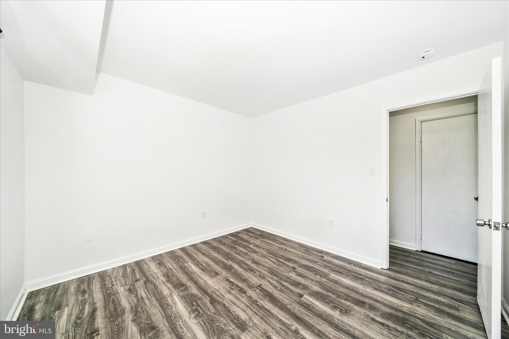 BETHESDA PARK - Residential