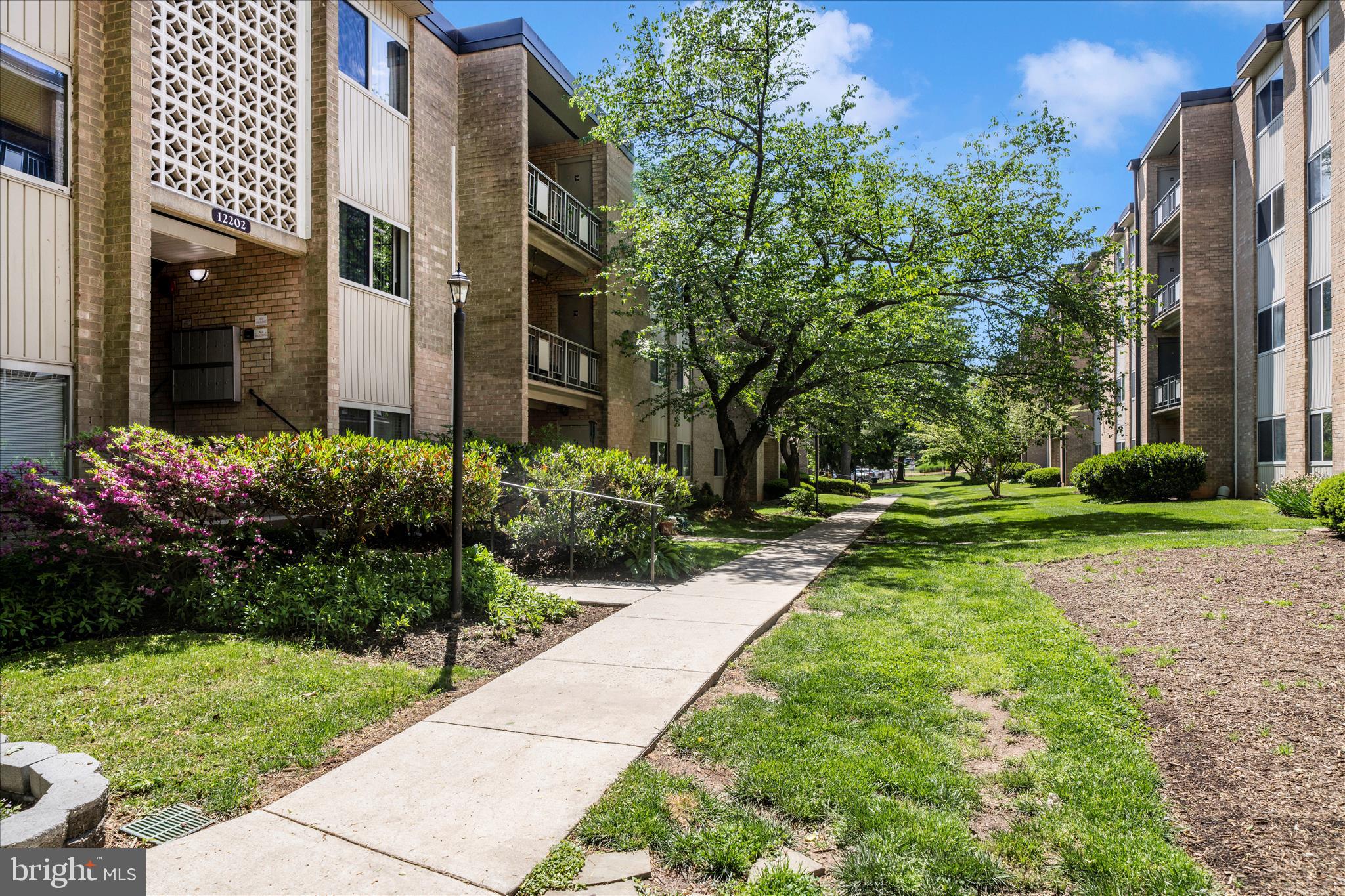 BETHESDA PARK - Residential