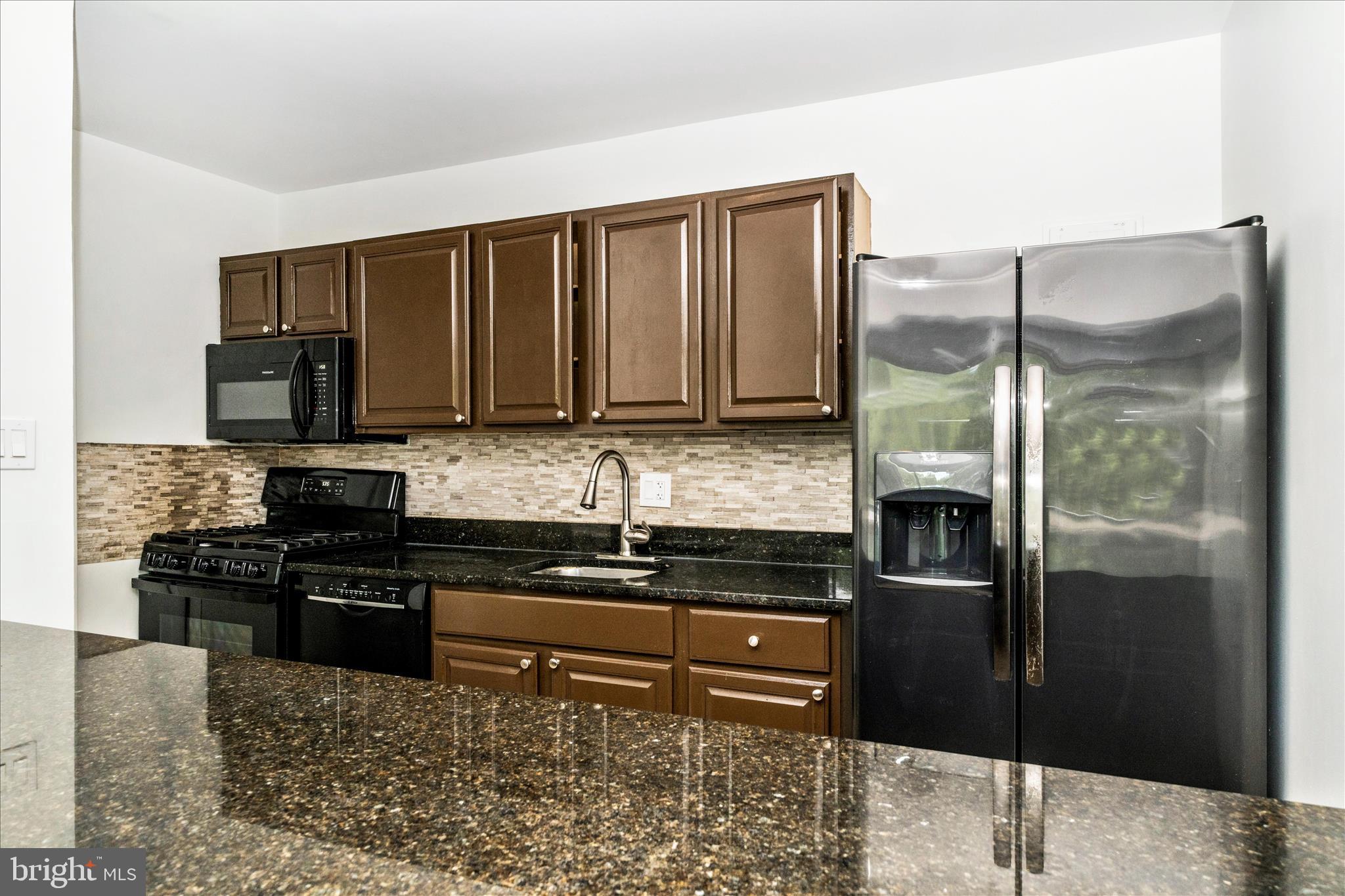 BETHESDA PARK - Residential
