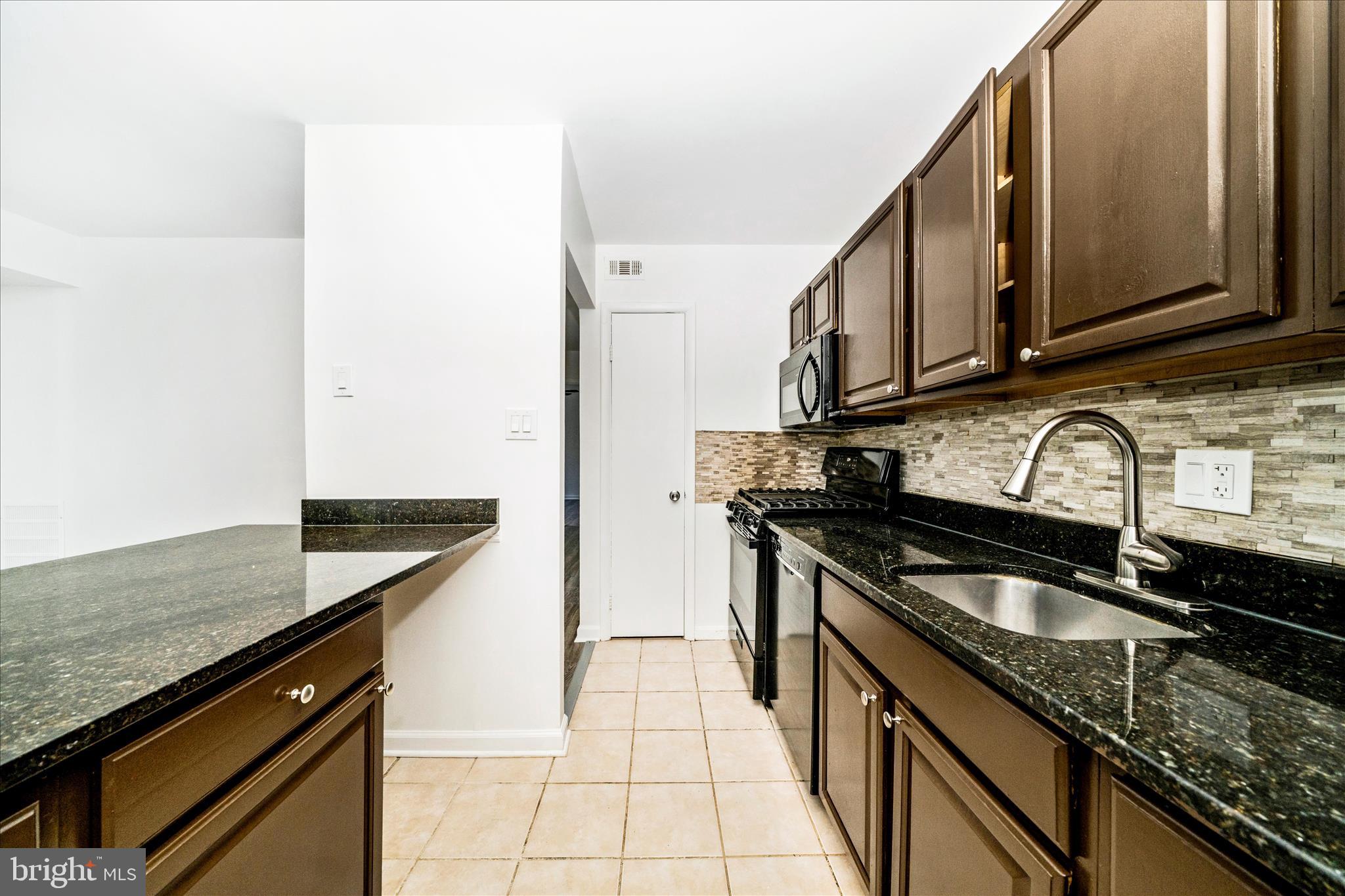 BETHESDA PARK - Residential