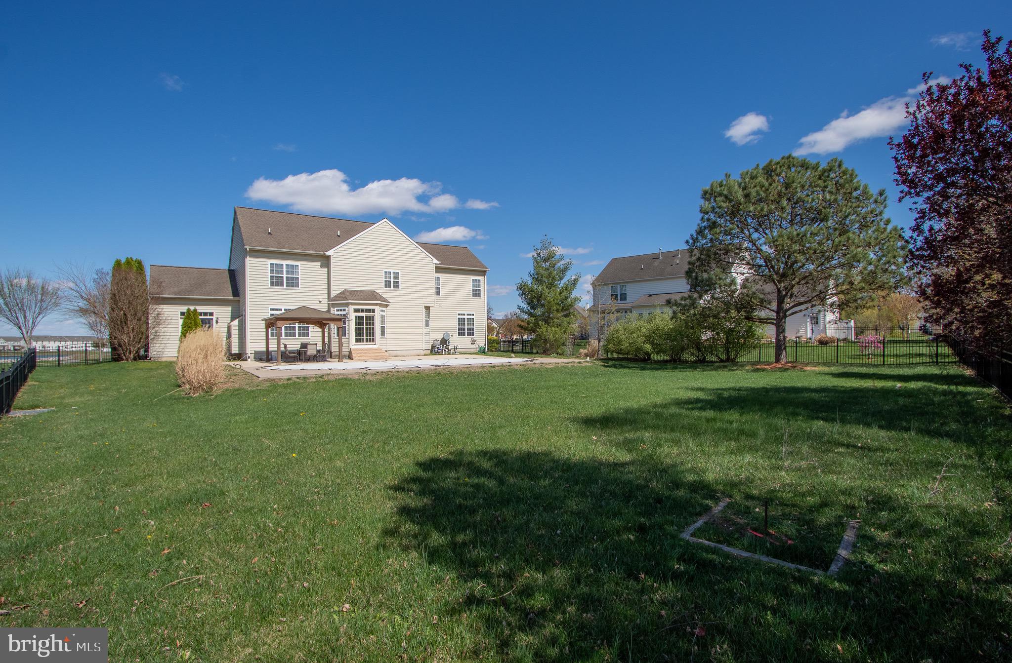 ESTATES AT ST ANNE - Residential