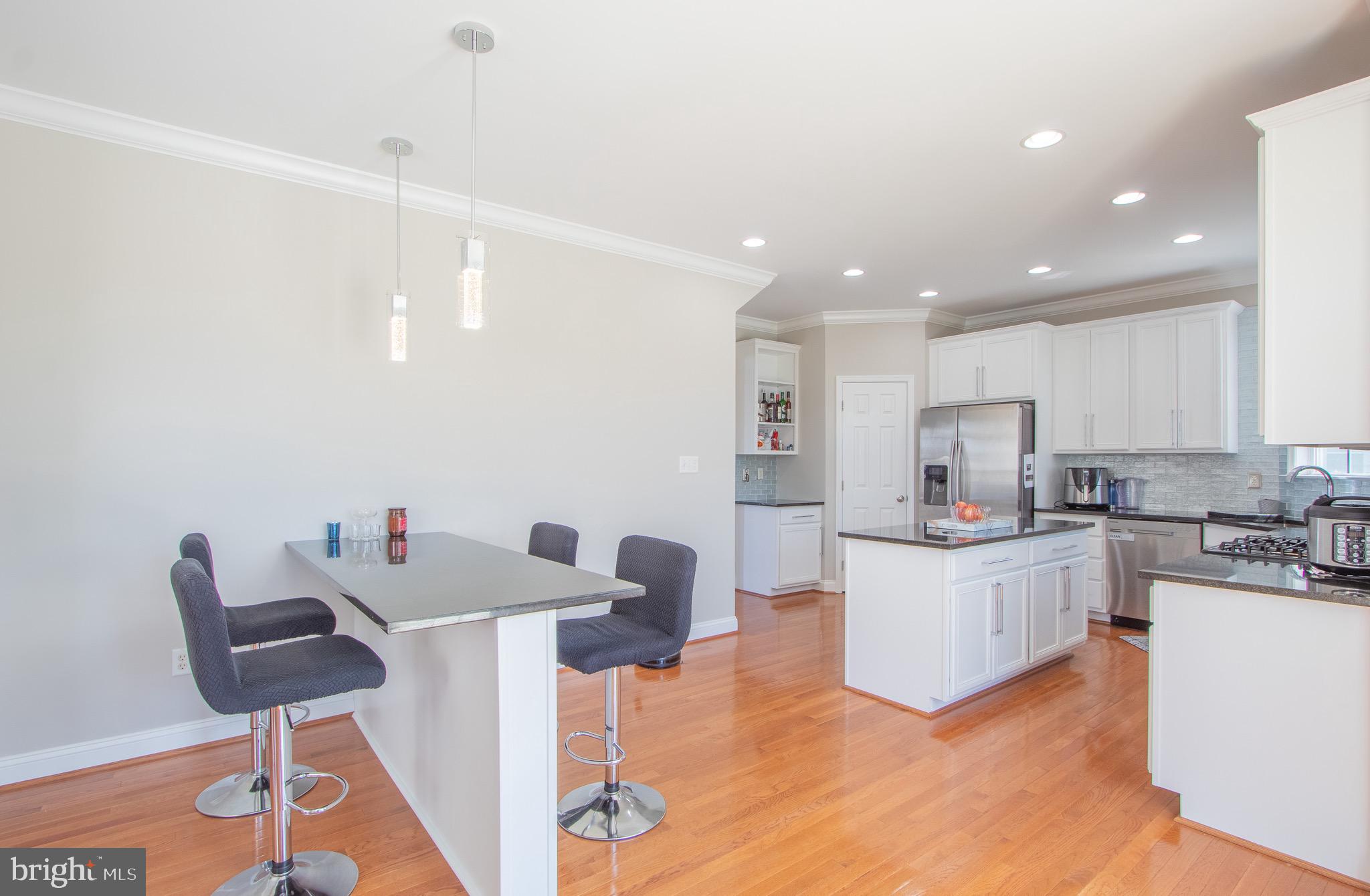 ESTATES AT ST ANNE - Residential