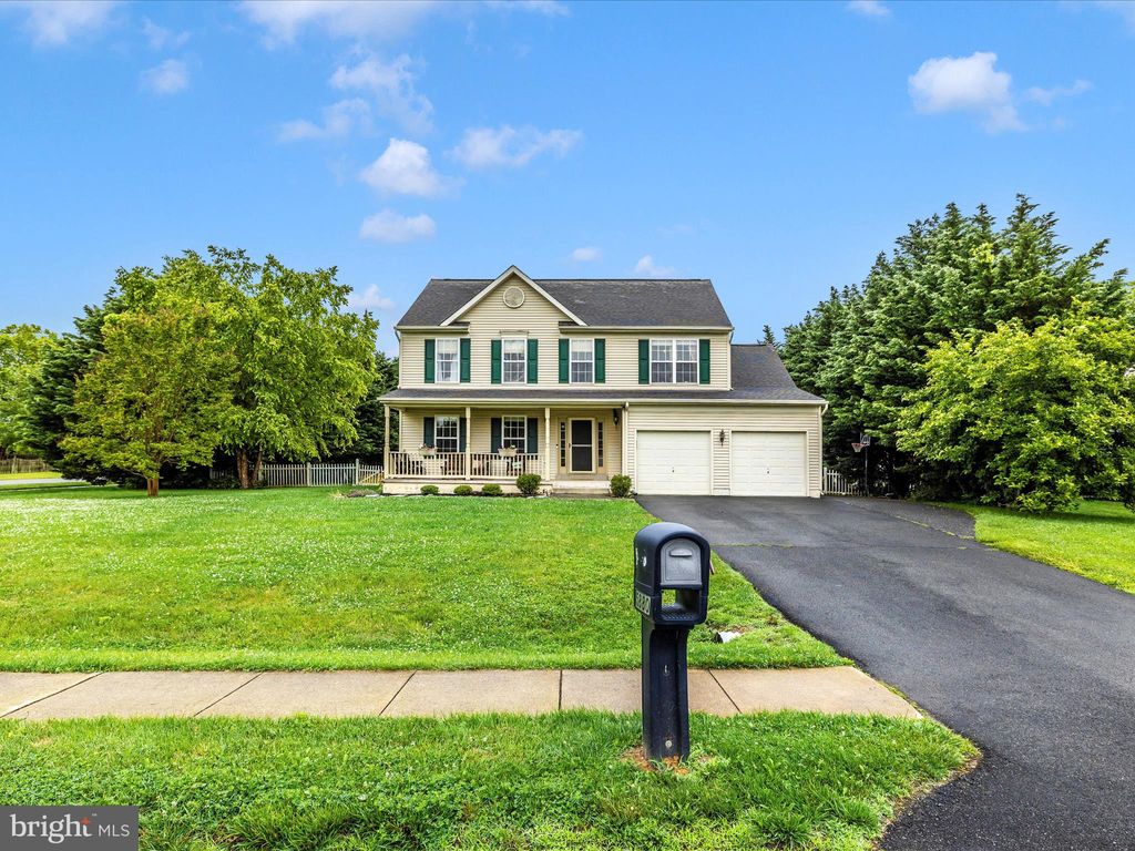 Photo of 5880 Union Ridge Drive, ADAMSTOWN, MD 21710 (MLS # MDFR2064650)