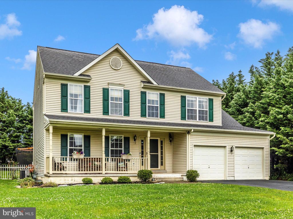 Photo of 5880 Union Ridge Drive, ADAMSTOWN, MD 21710 (MLS # MDFR2064650)