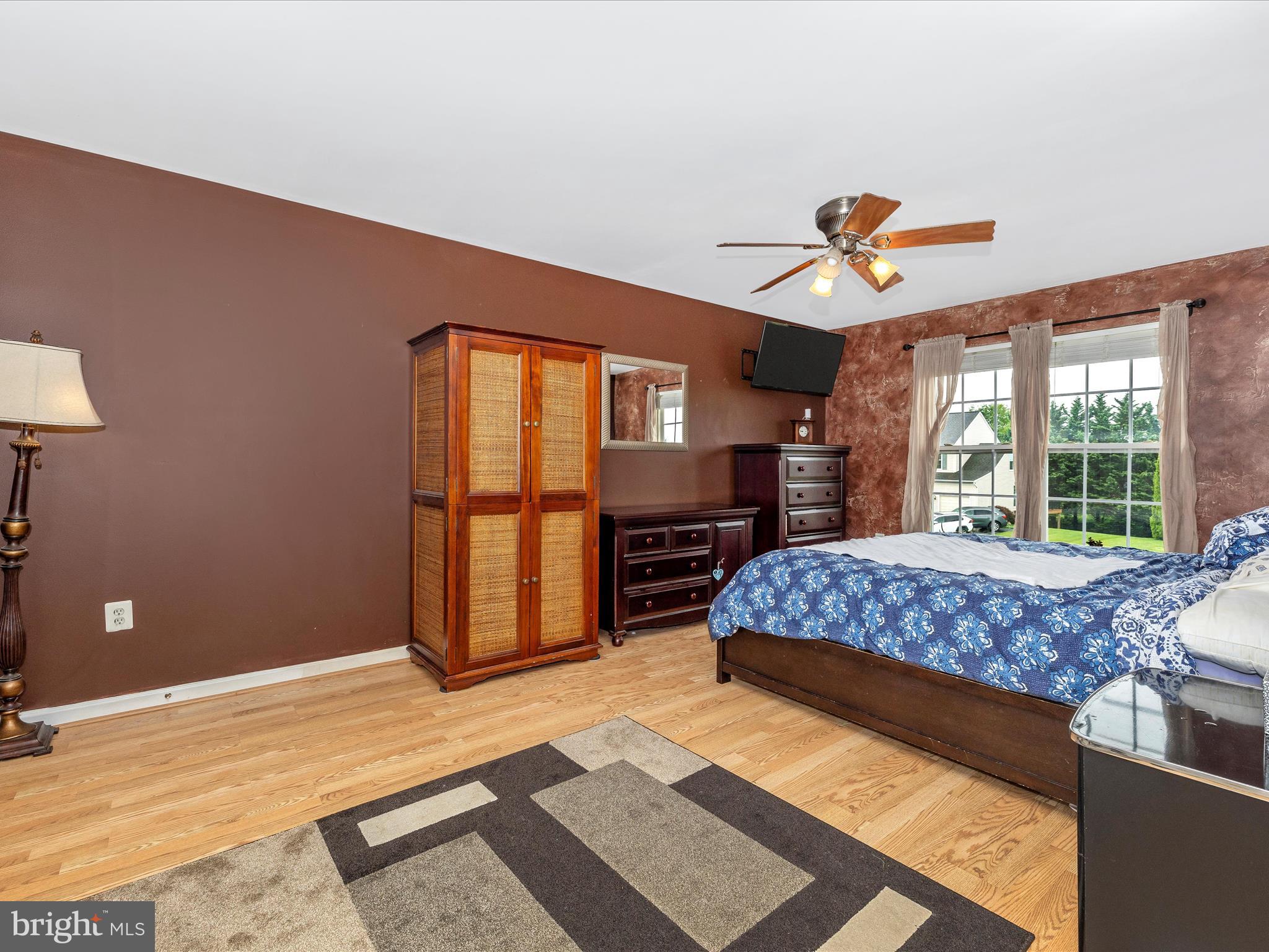 GREEN HILL MANOR - Residential