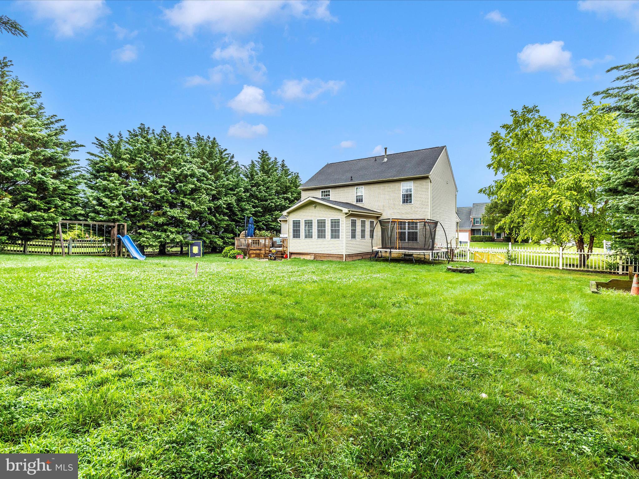 GREEN HILL MANOR - Residential