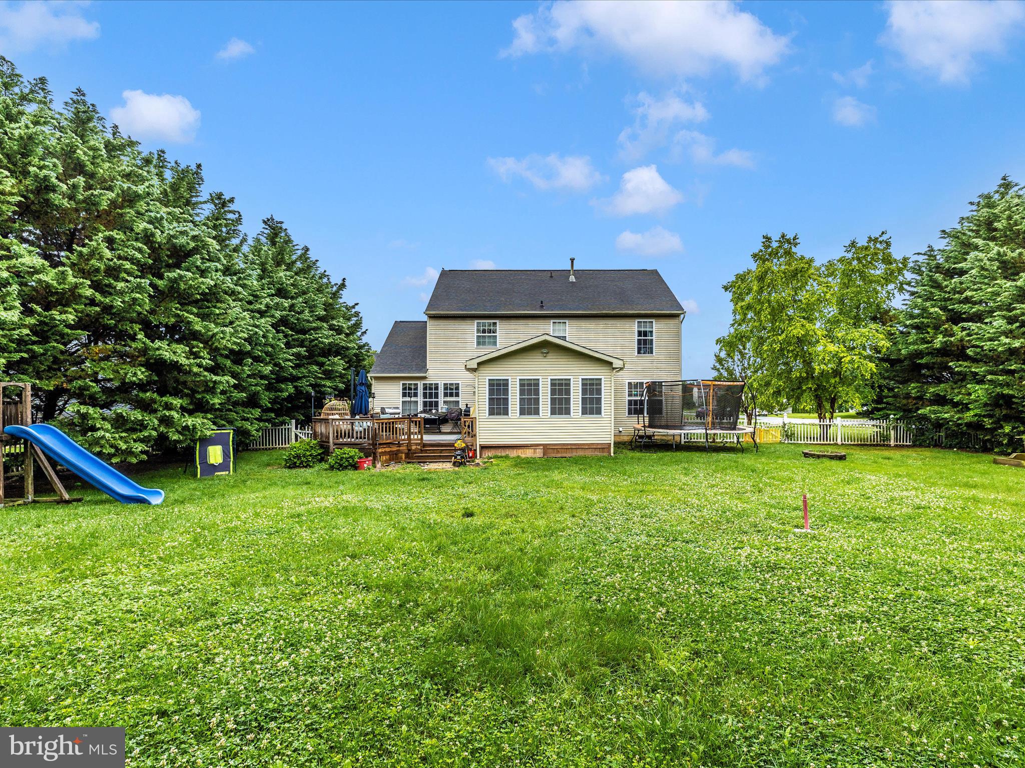 GREEN HILL MANOR - Residential