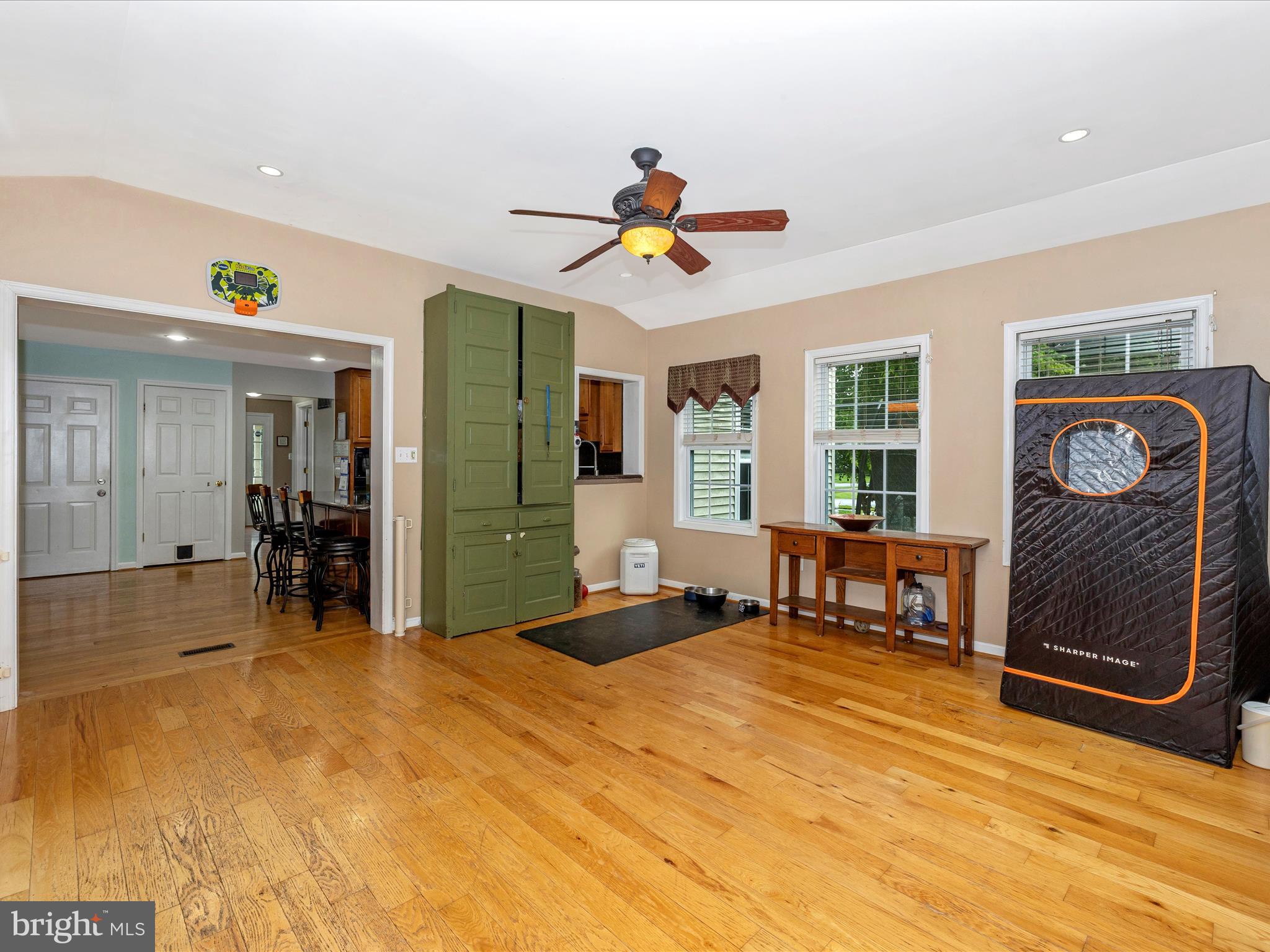 GREEN HILL MANOR - Residential