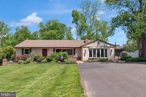 2569 Bristol Road, Warrington, PA MLS: PABU2095720