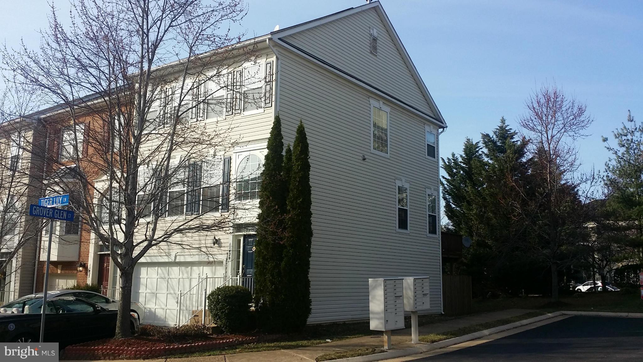 RIDGE TOP TERRACE - Residential