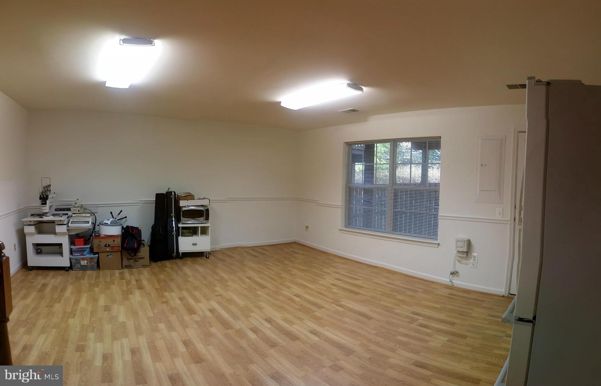 RIDGE TOP TERRACE - Residential