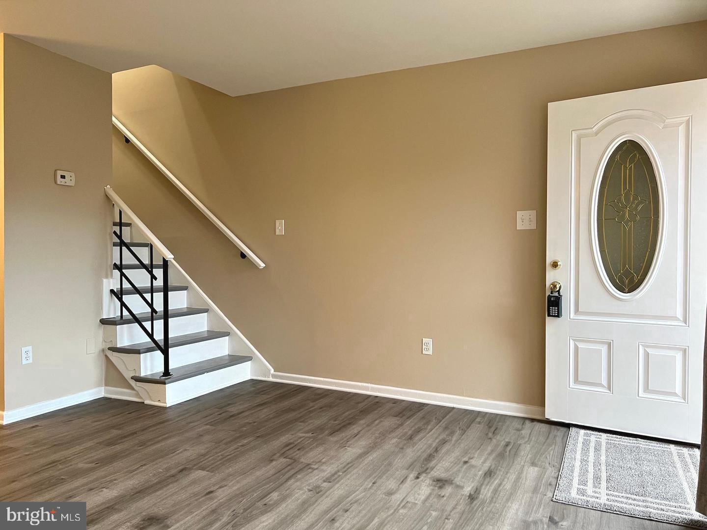 MOSBY WOODS TH CONDOS - Residential