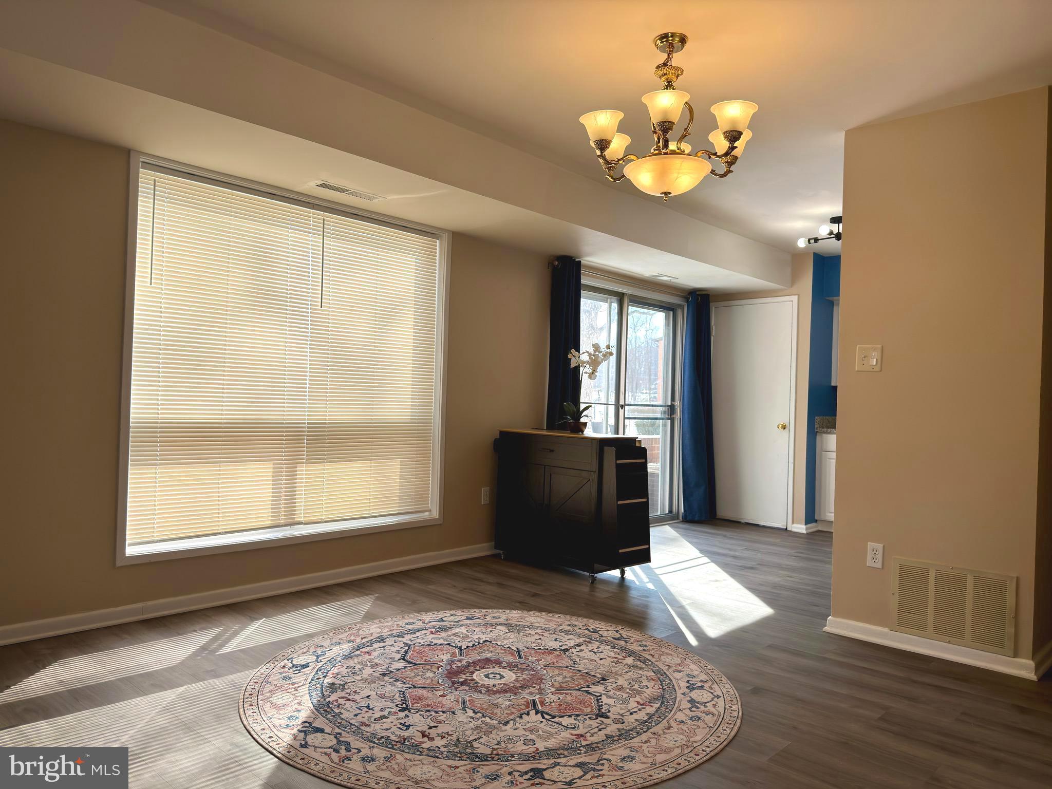 MOSBY WOODS TH CONDOS - Residential