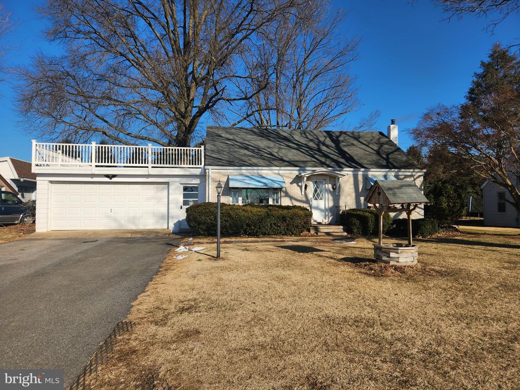 Photo of 1143 E Main Street, MOUNT JOY, PA 17552 (MLS # PALA2063420)