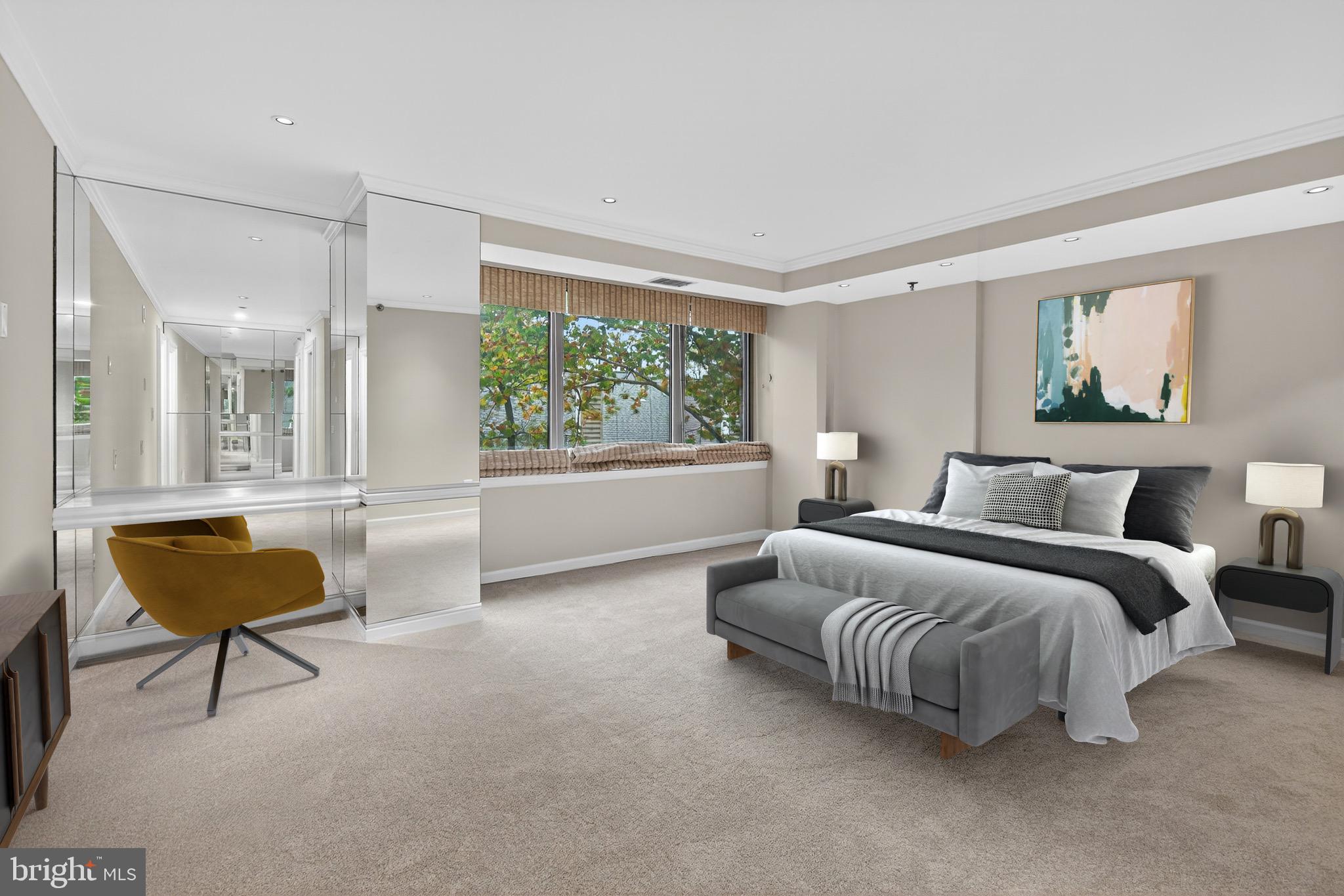 WHITLEY PARK CONDOMINIUM - Residential