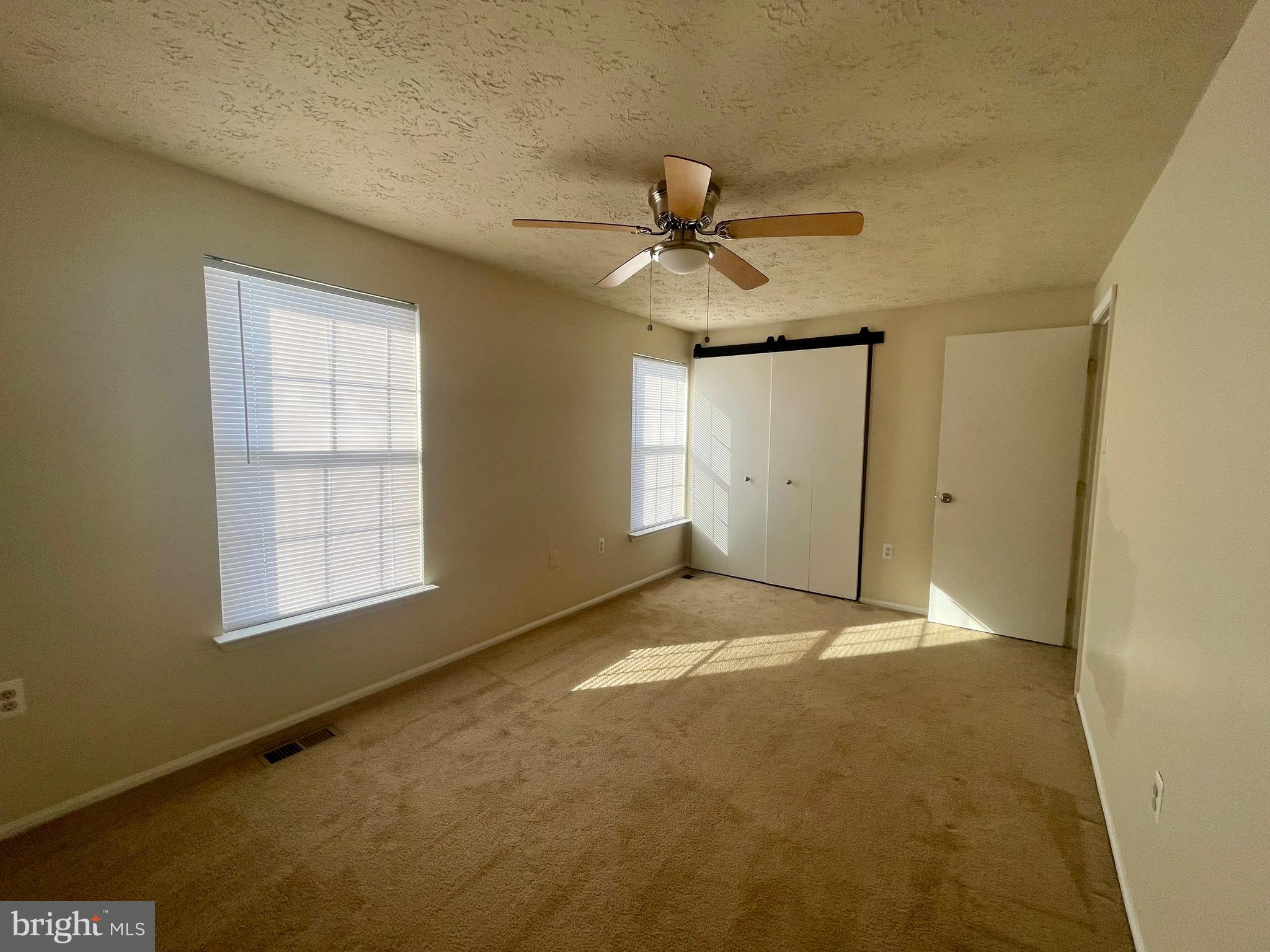 CLINTON PLAZA TOWNHOUSES - Residential Lease