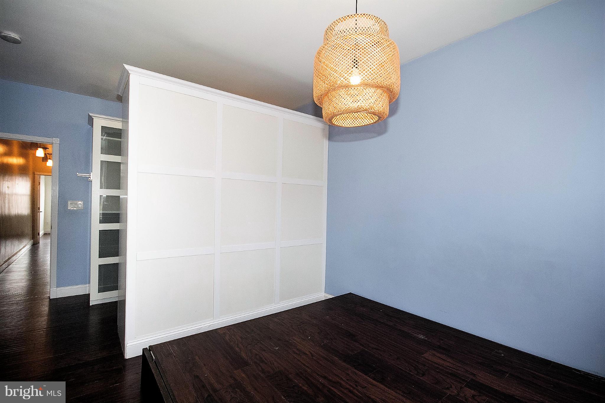 LITTLE ITALY - Residential Lease