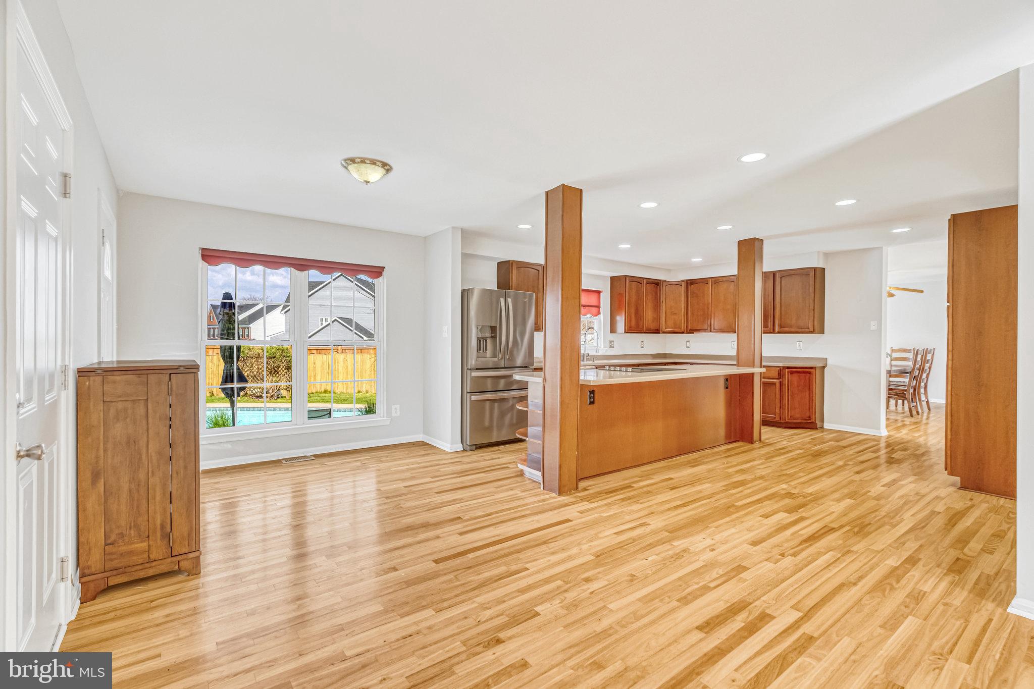 KINGSTREAM - Residential