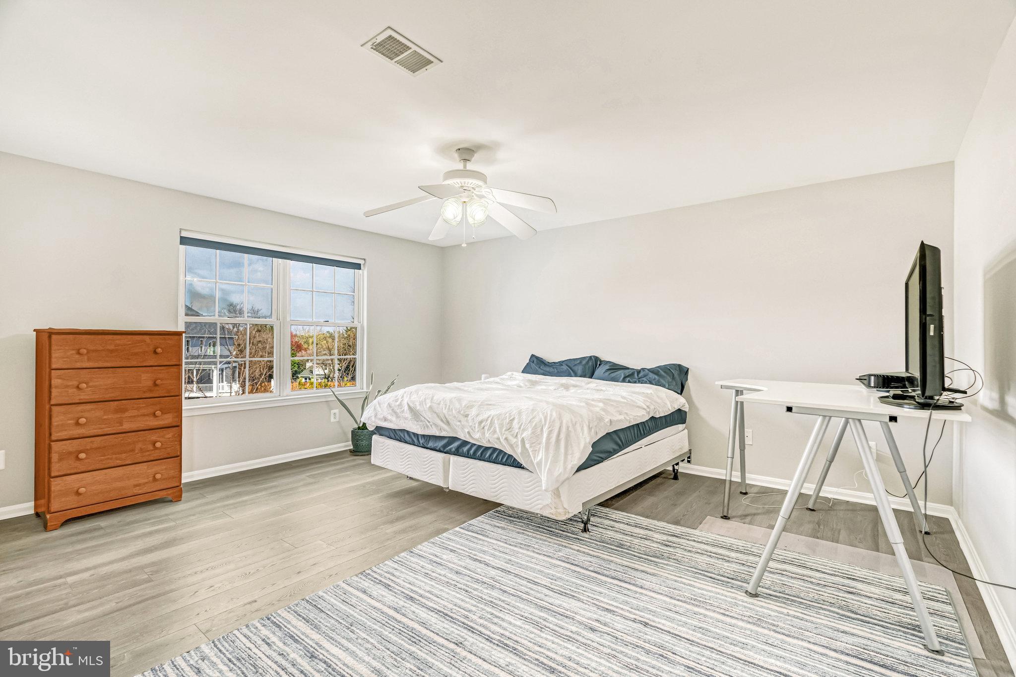 KINGSTREAM - Residential