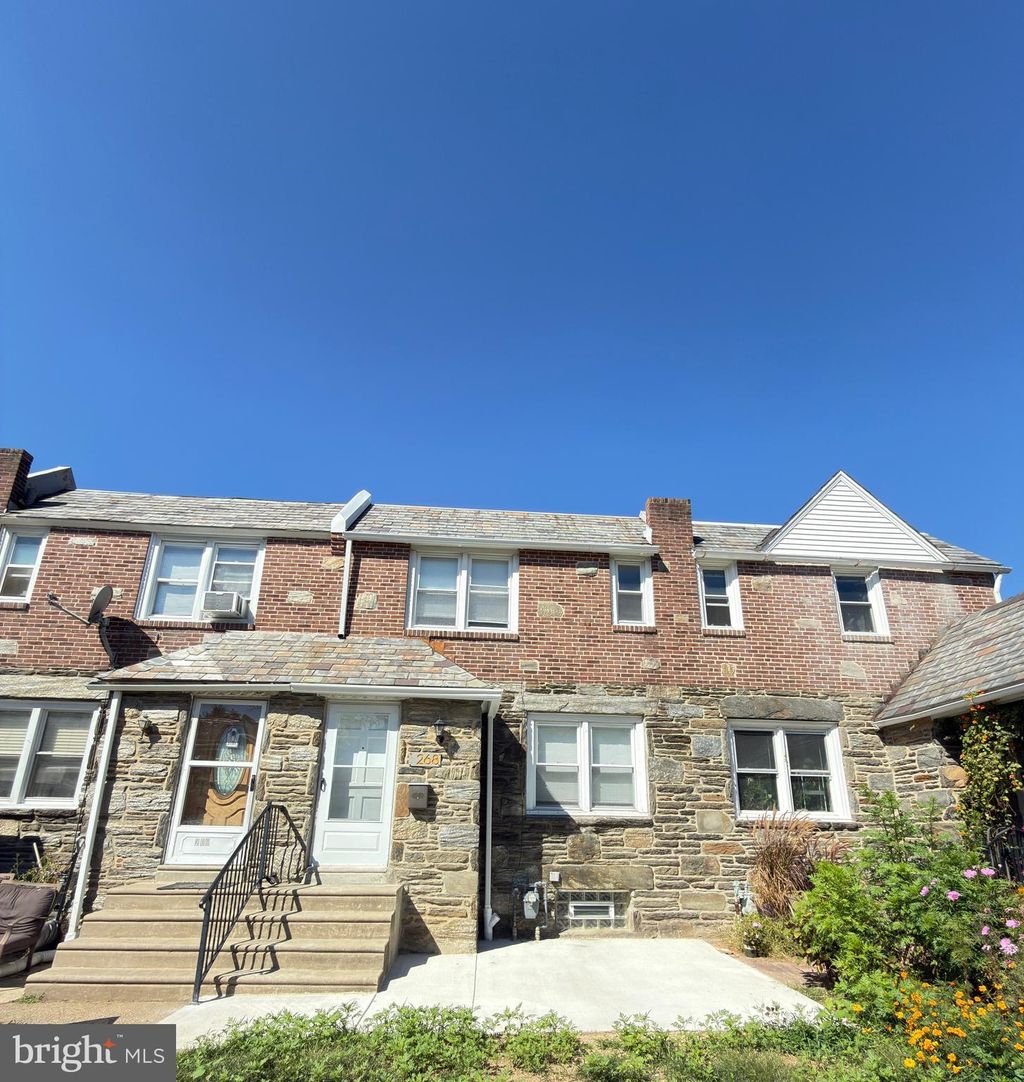 Photo of 268 S Bayberry Lane, UPPER DARBY, PA 19082 (MLS # PADE2101532)