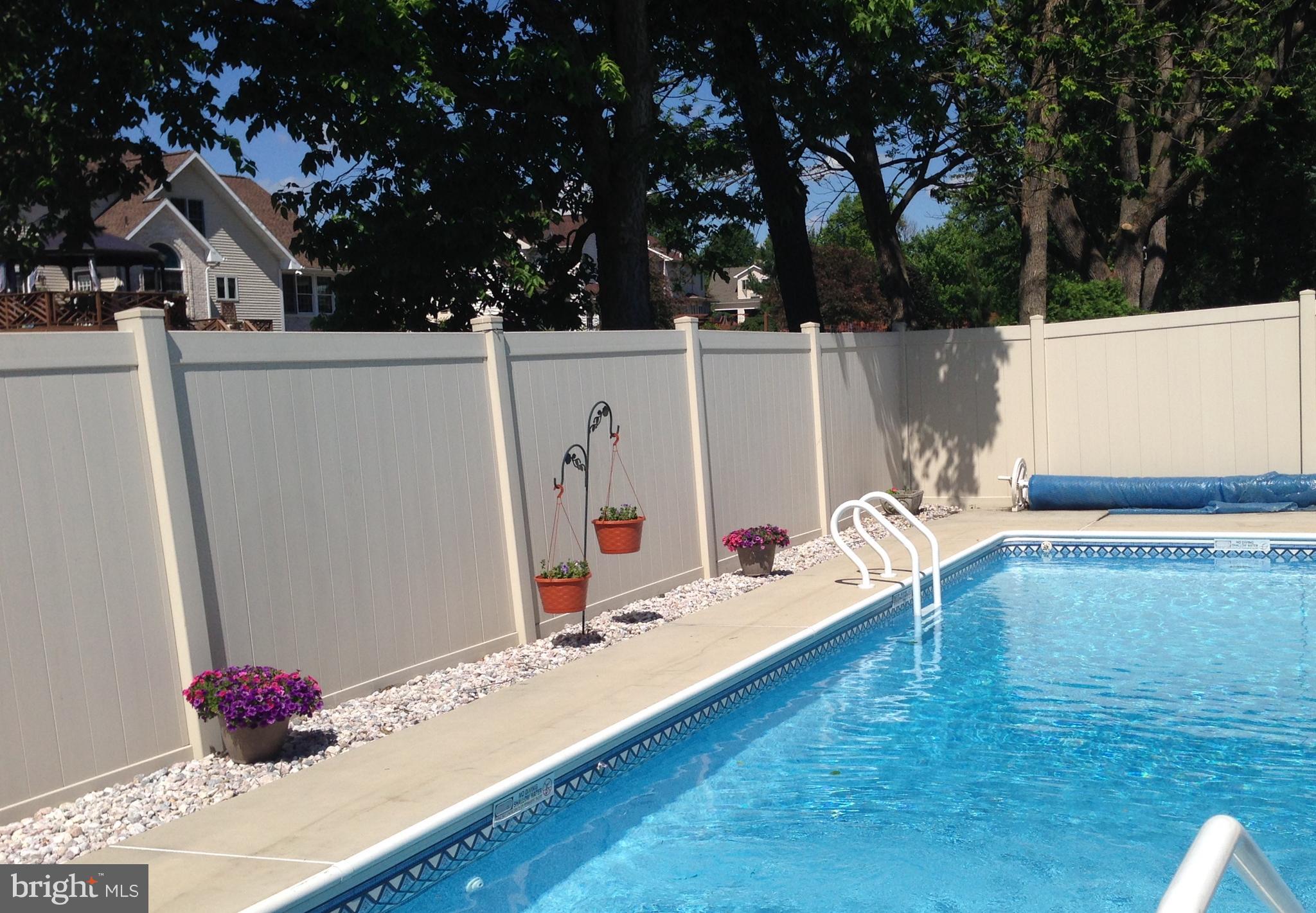 SPRINGFORD MANOR - Residential