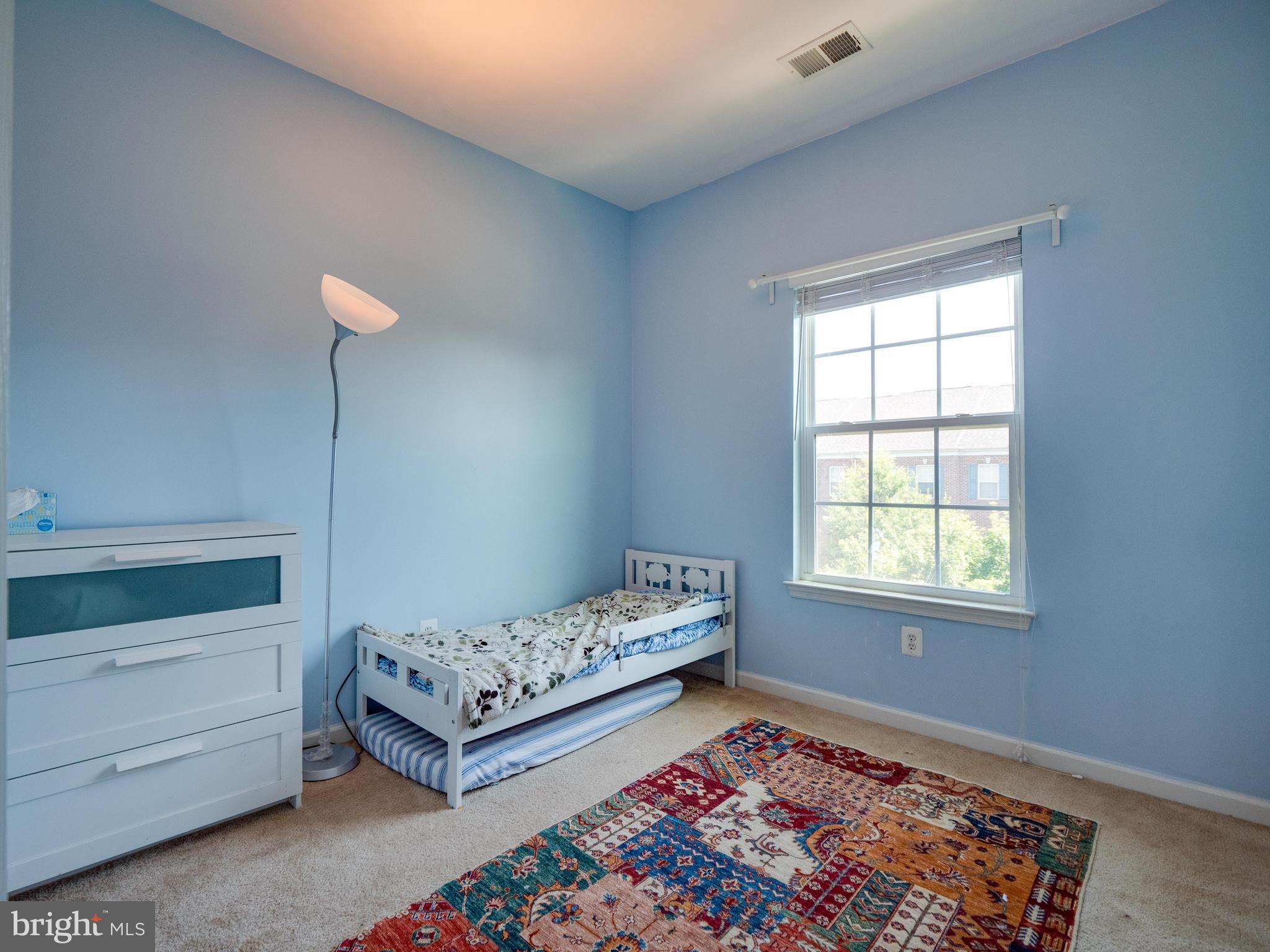 POTOMAC CLUB - Residential Lease