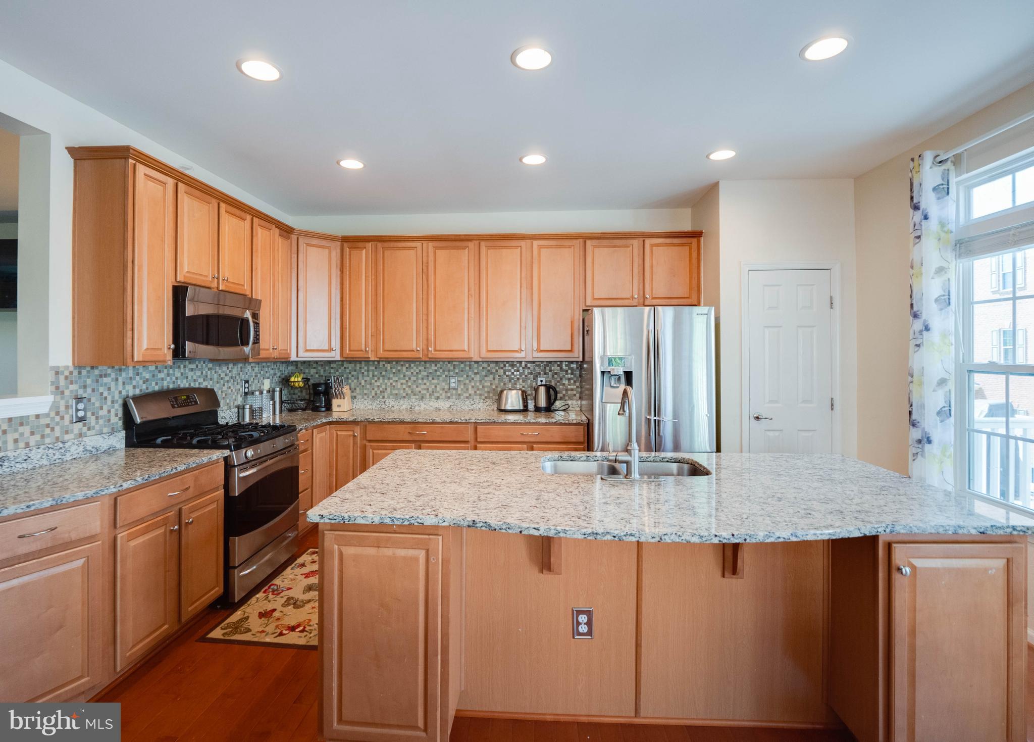 POTOMAC CLUB - Residential Lease