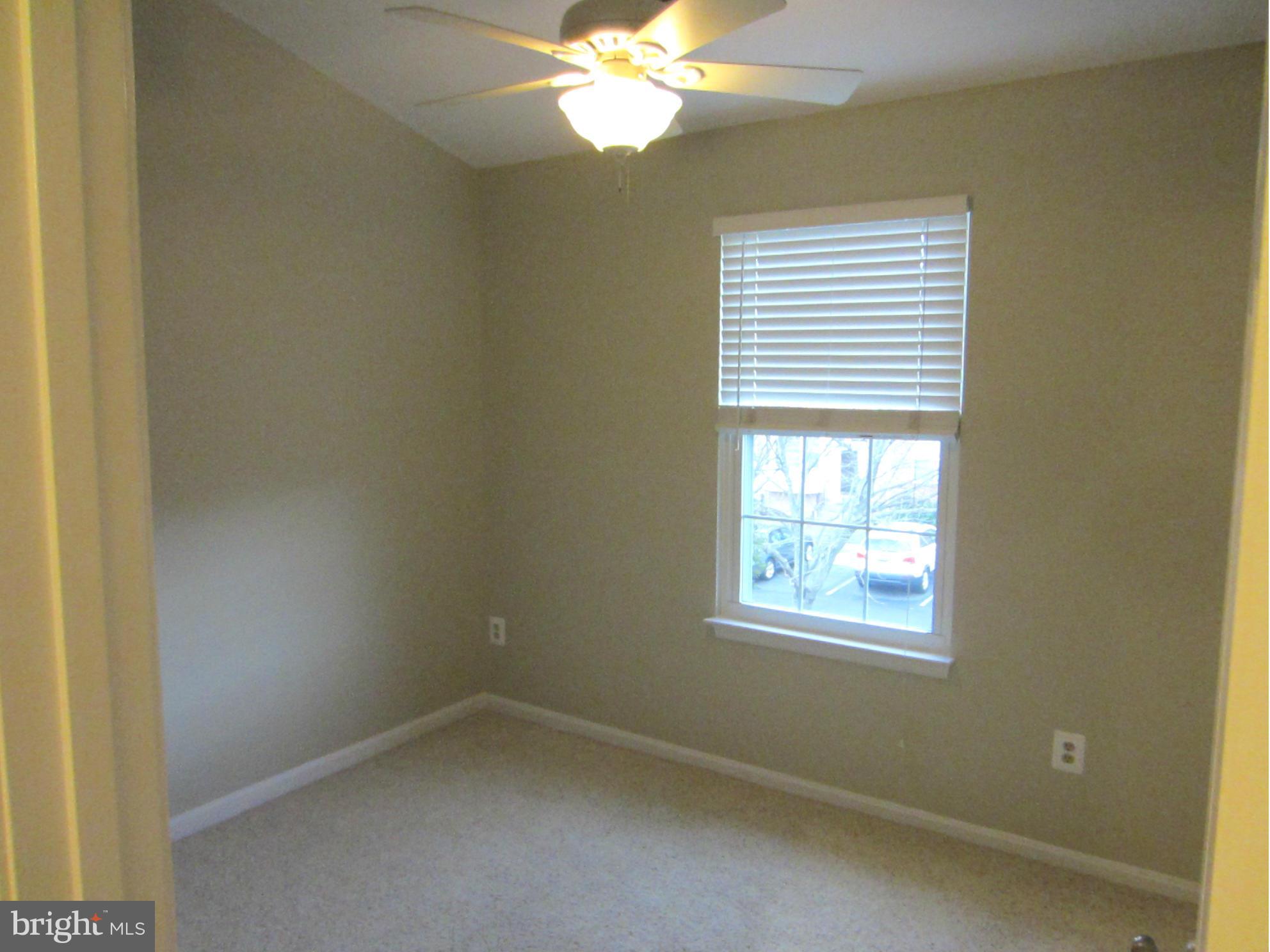 KINGSTOWNE - Residential Lease