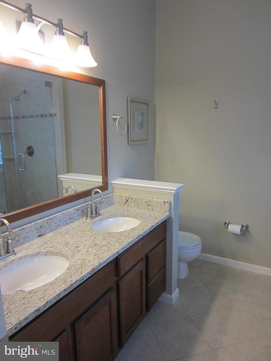 KINGSTOWNE - Residential Lease