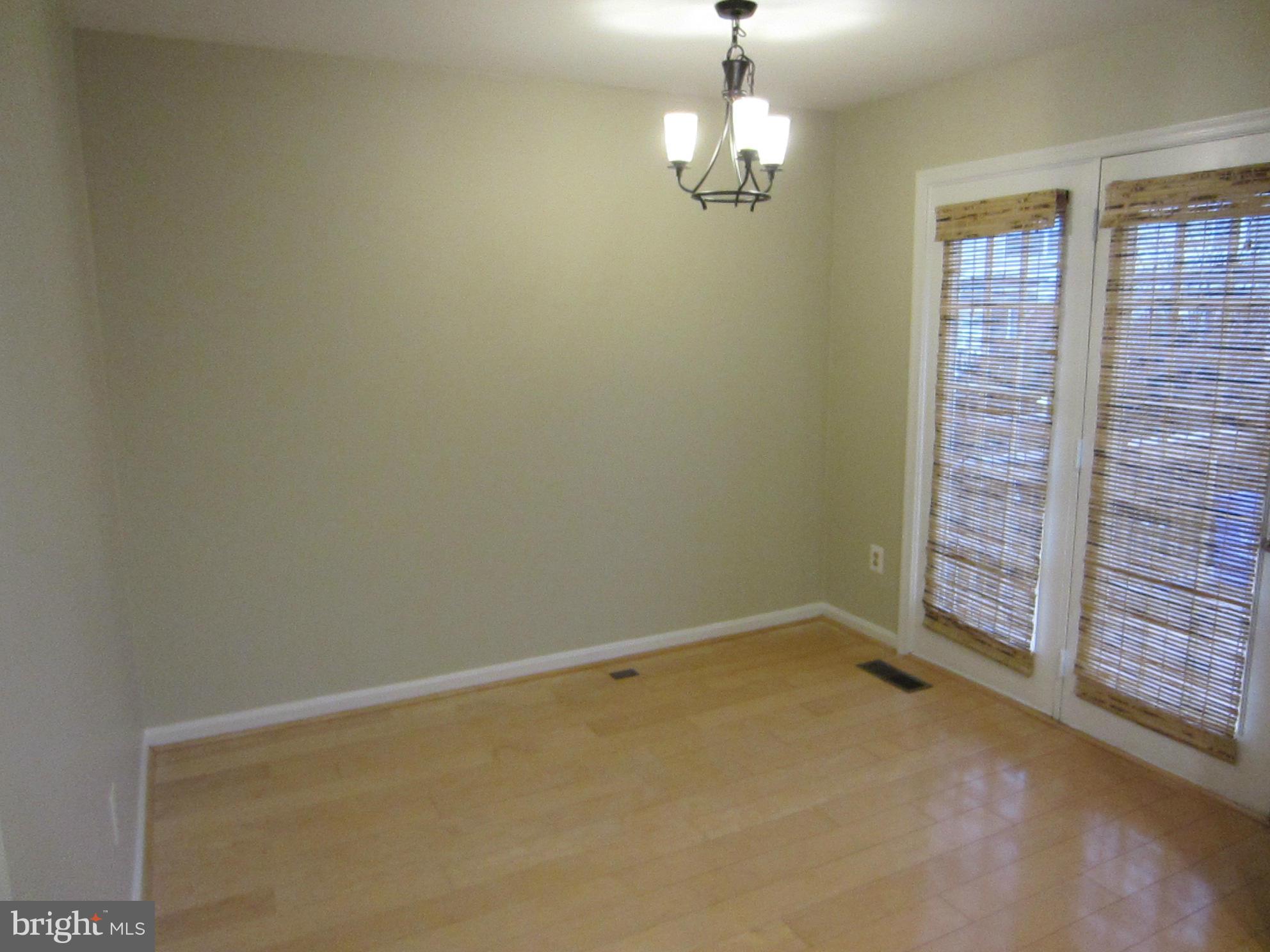 KINGSTOWNE - Residential Lease